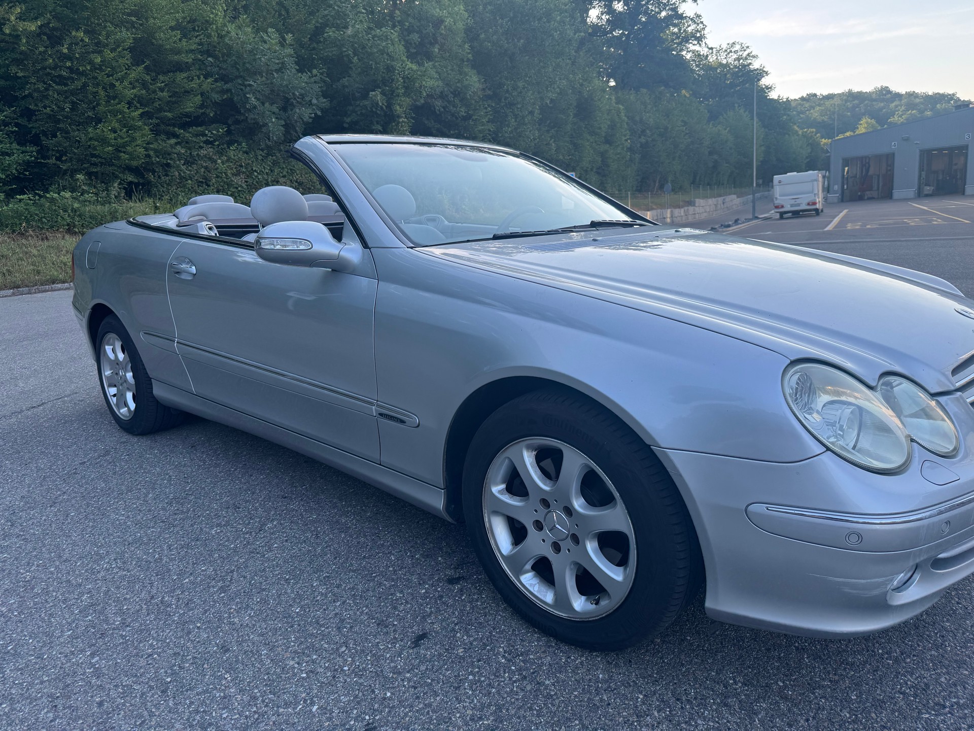 MERCEDES-BENZ CLK 240 Elégance-image-1