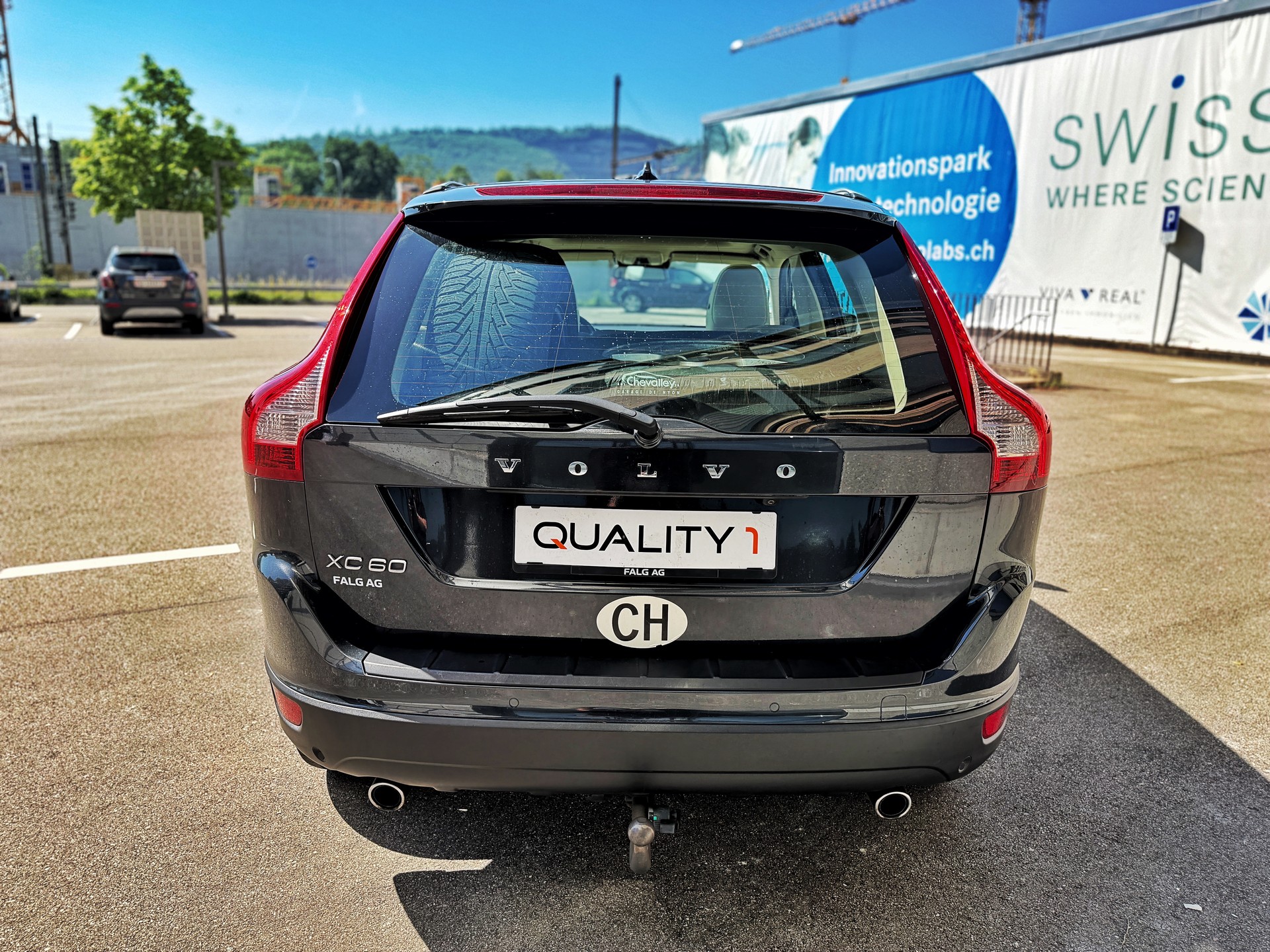 VOLVO XC60 D3 AWD Kinetic Geartronic-image-4
