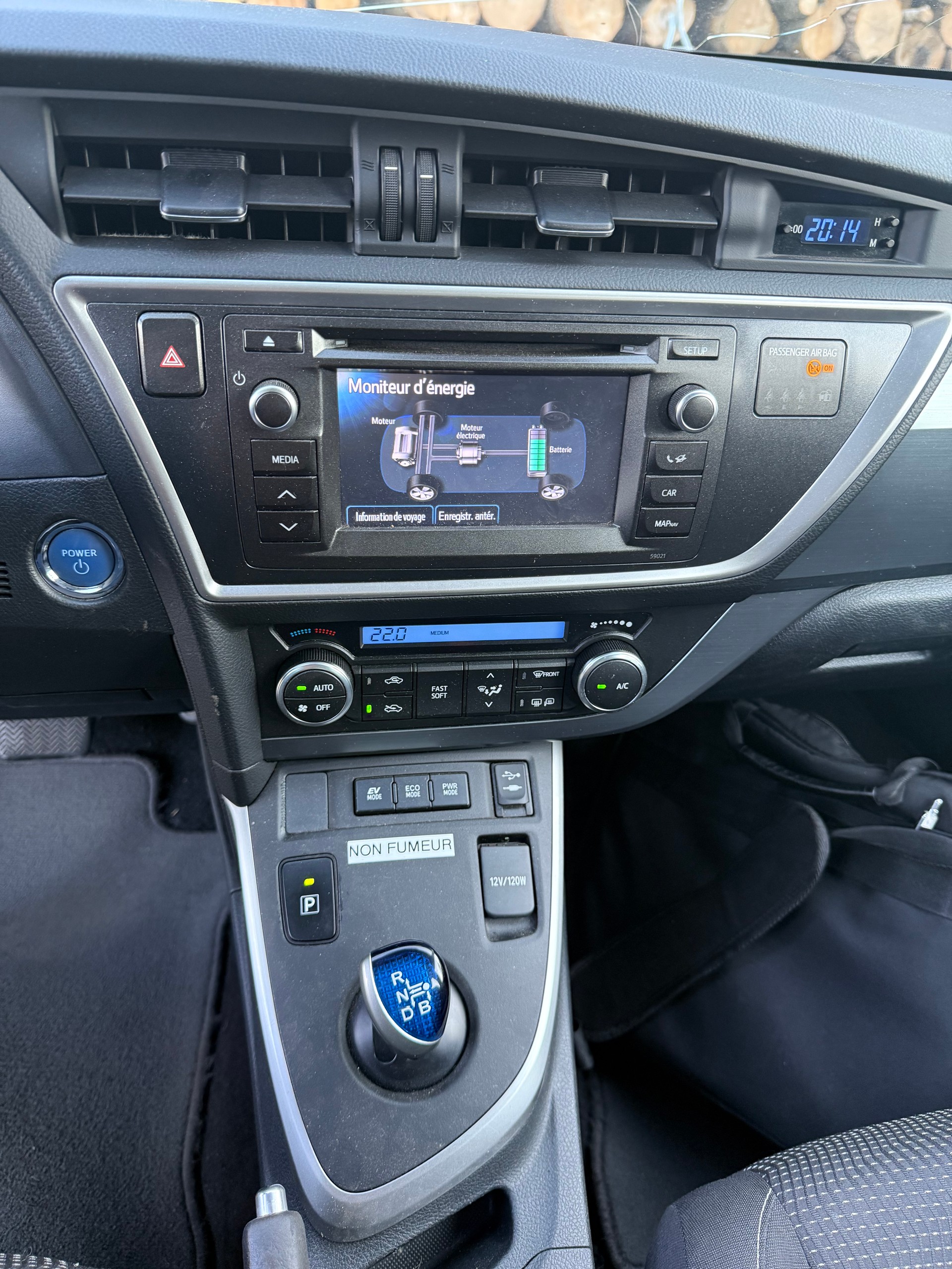 TOYOTA Auris 1.8 16V HSD Linea Trend-image-18