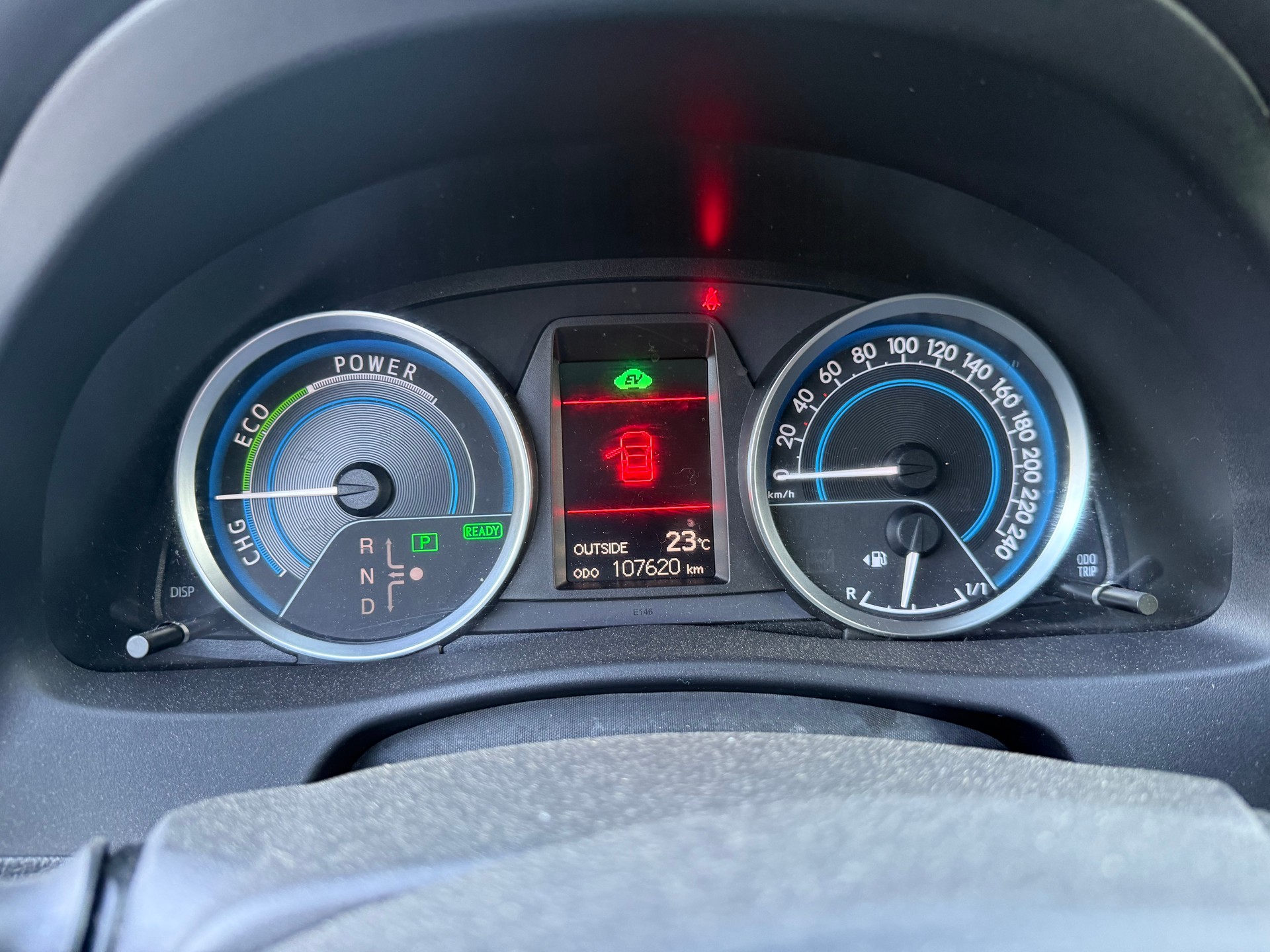 TOYOTA Auris 1.8 16V HSD Linea Trend-image-16