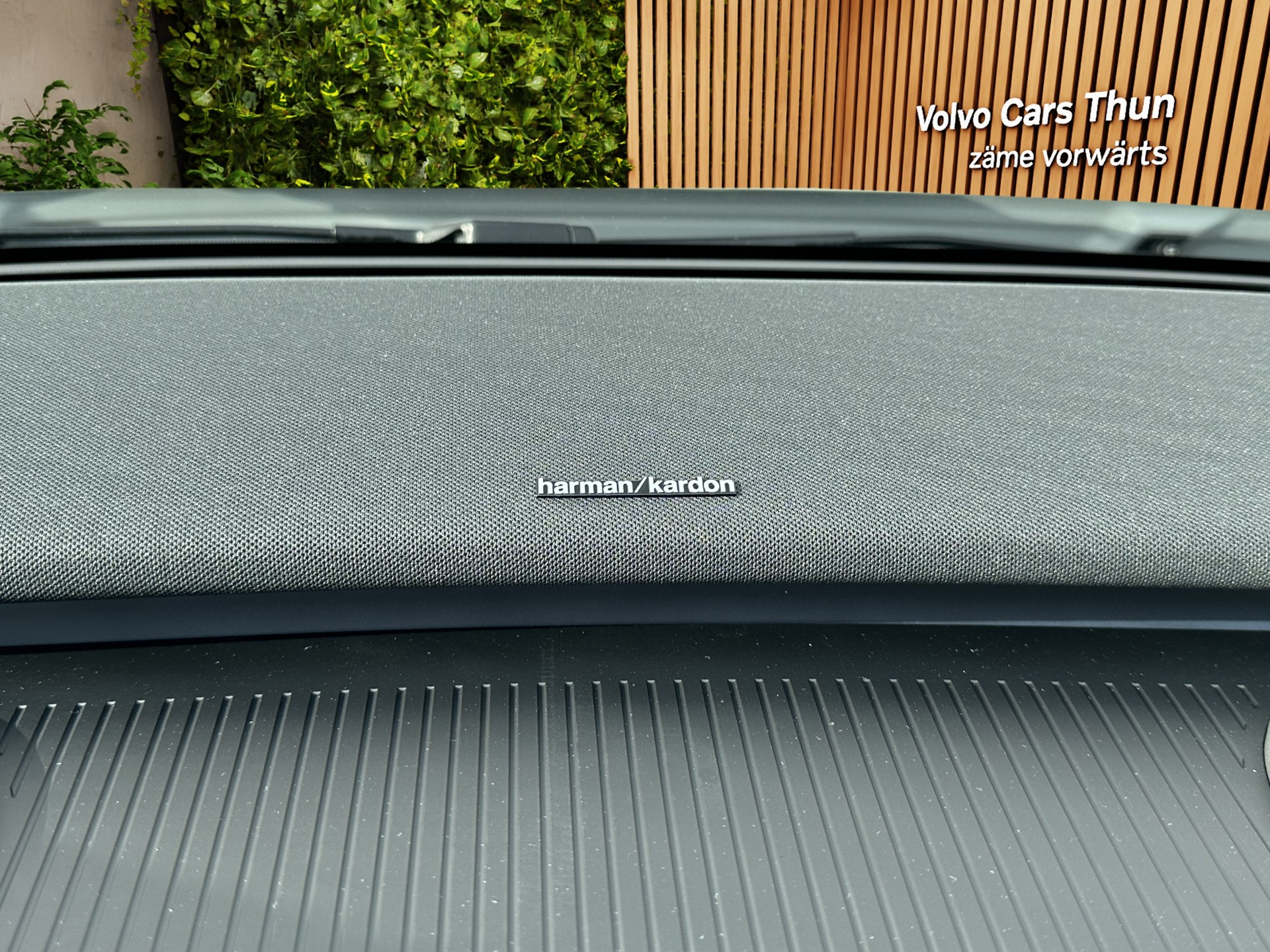 VOLVO EX30 E60 Twin Plus Performance AWD-image-12