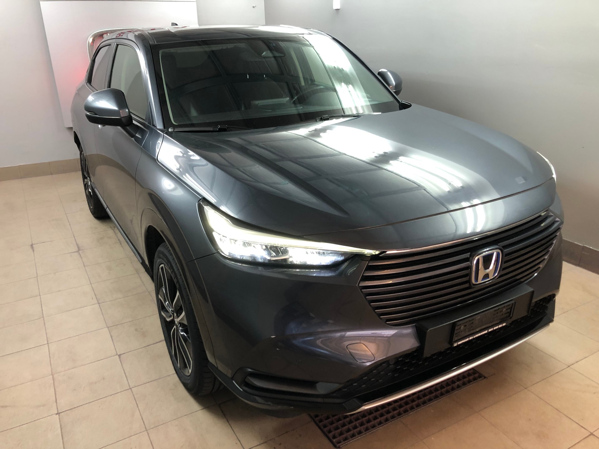 HONDA HR-V 1.5i-MMD Advance Style CVT-image-2