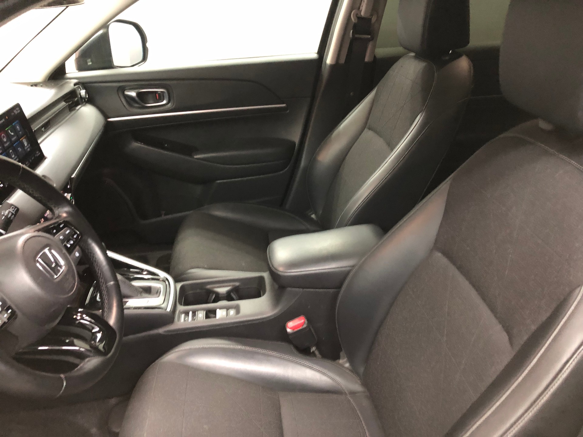 HONDA HR-V 1.5i-MMD Advance Style CVT-image-7