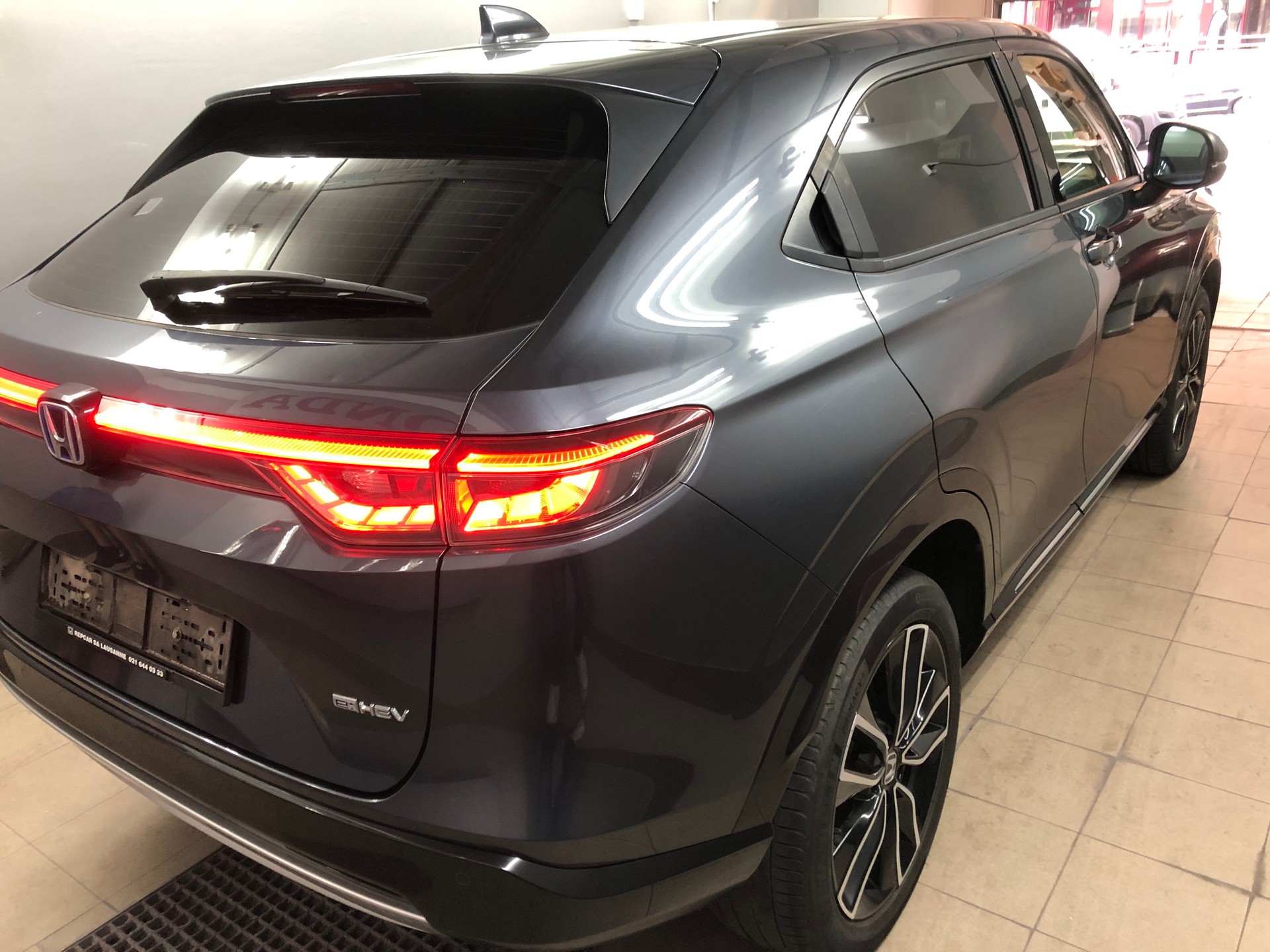 HONDA HR-V 1.5i-MMD Advance Style CVT-image-3