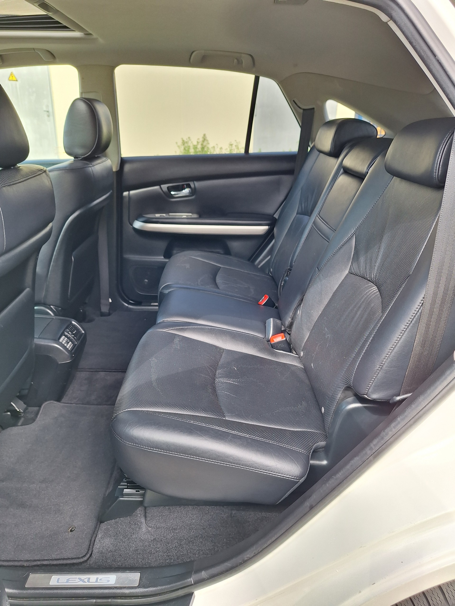 LEXUS RX 400h AWD Automatic-image-8
