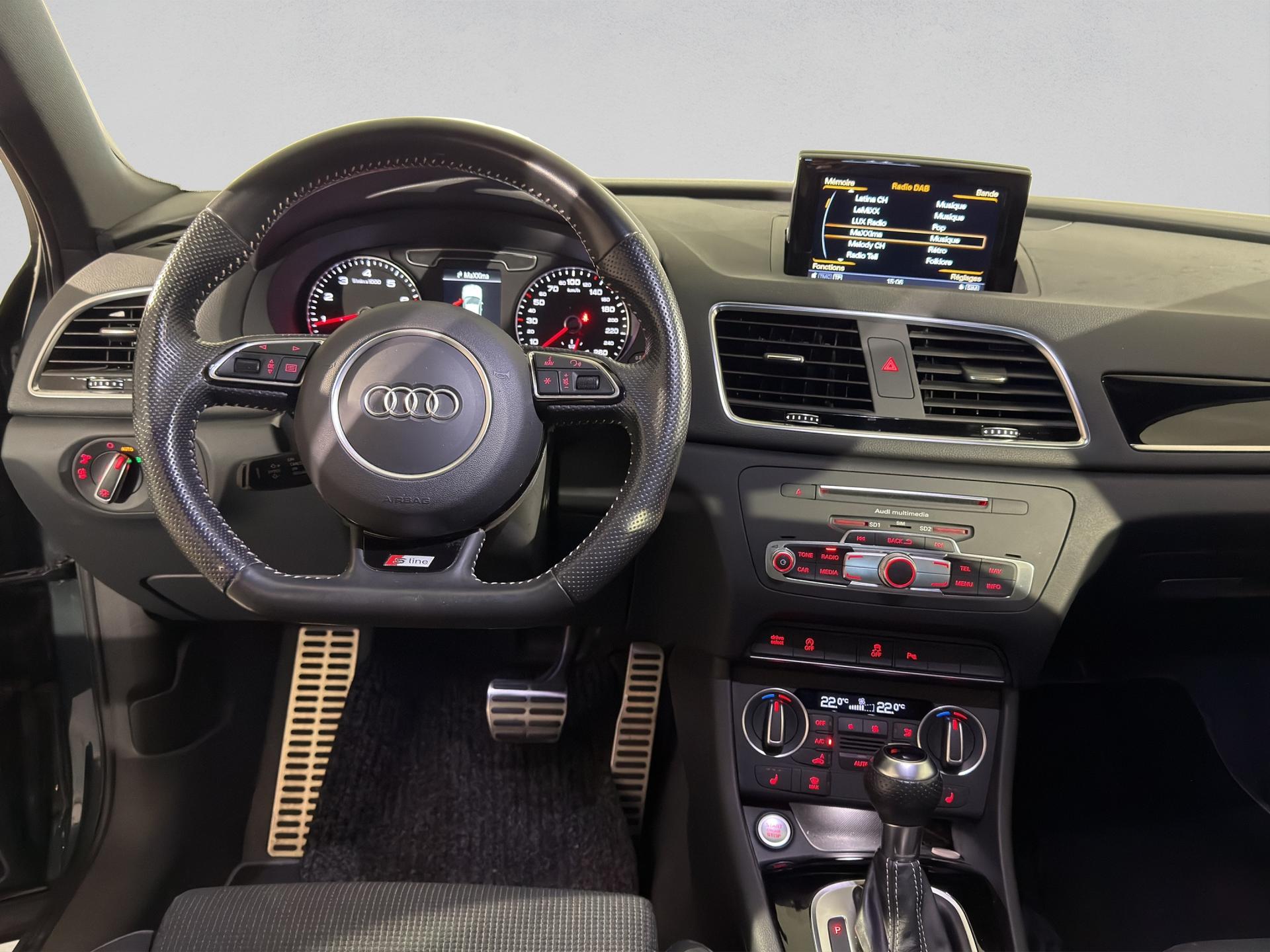 AUDI Q3 1.4 TFSI sport S-tronic-image-13