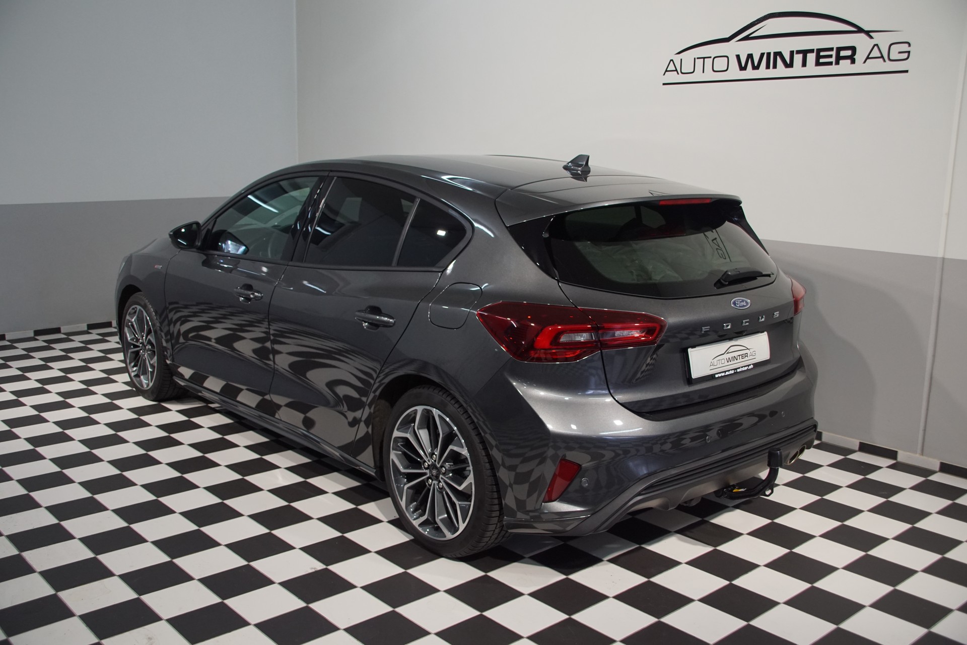 FORD Focus 1.0 MHEV ST-Line X Automat-image-8
