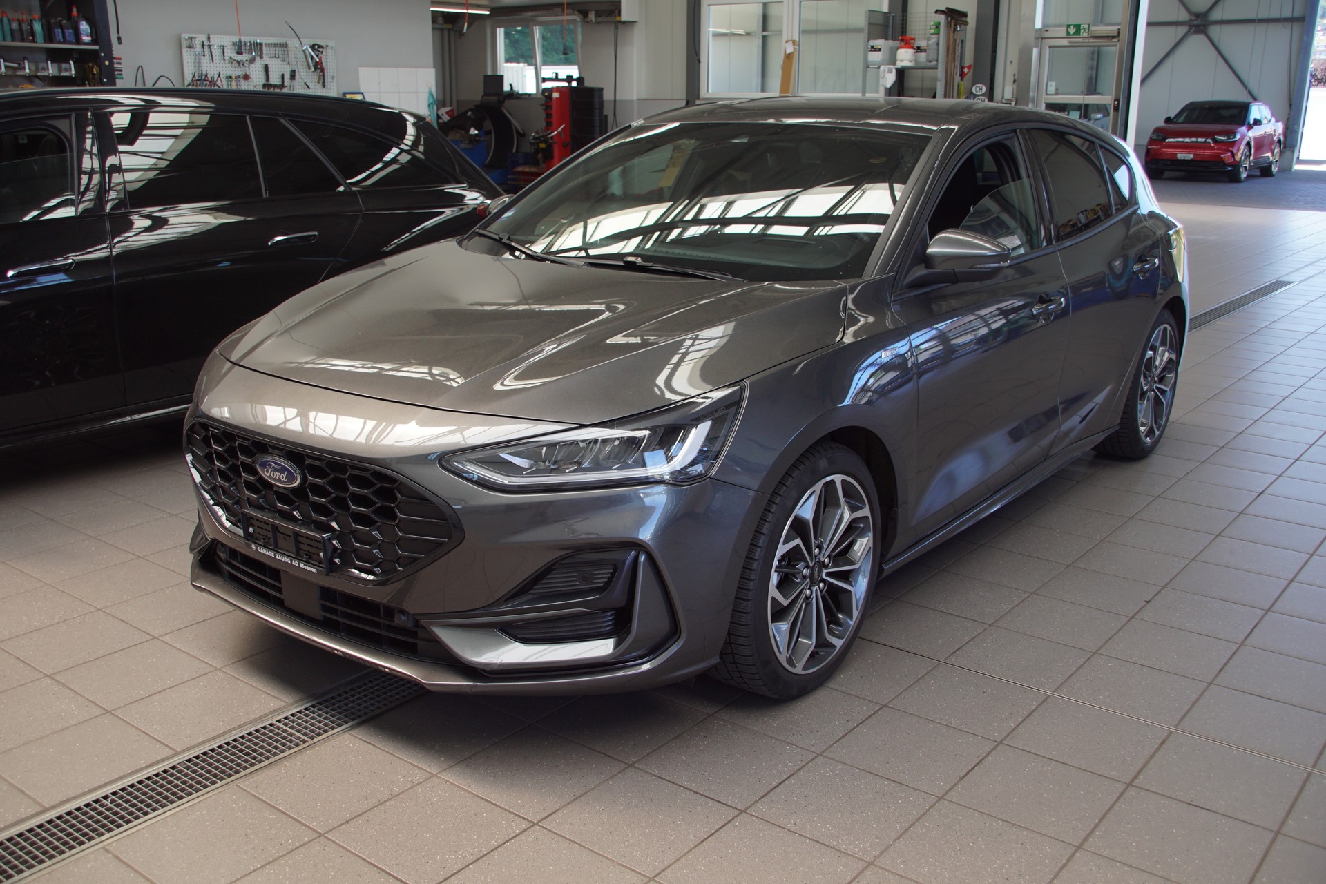 FORD Focus 1.0 MHEV ST-Line X Automat-showroom-element-1