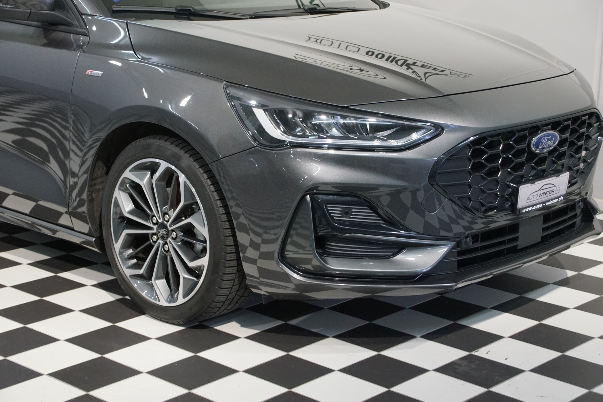 FORD Focus 1.0 MHEV ST-Line X Automat-image-3