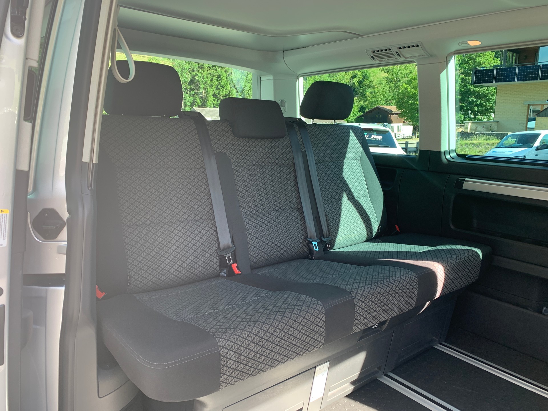 VW T6.1 California 2.0 TDI Beach Liberty 4Motion DSG-image-17