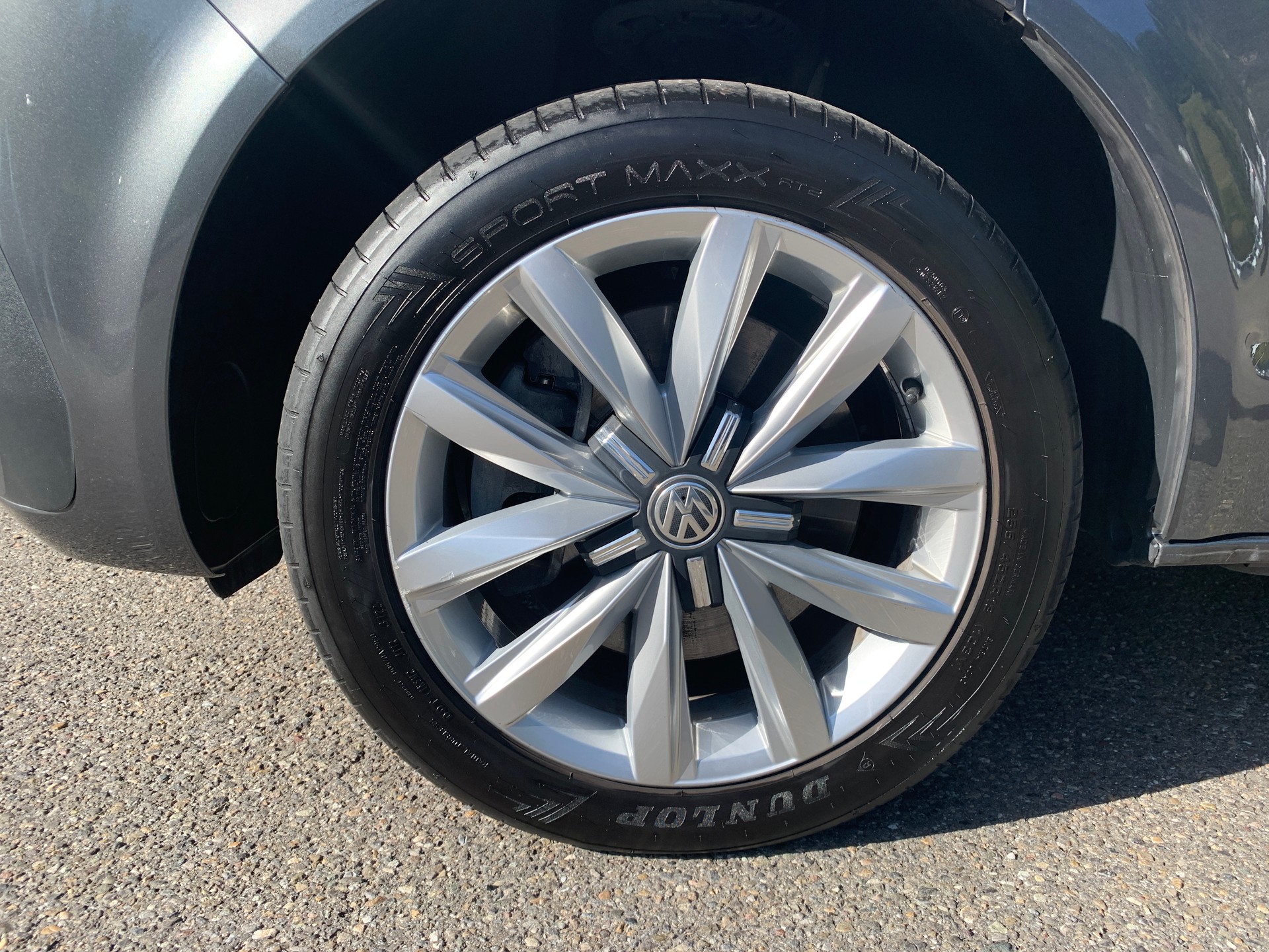 VW T6.1 California 2.0 TDI Beach Liberty 4Motion DSG-image-5