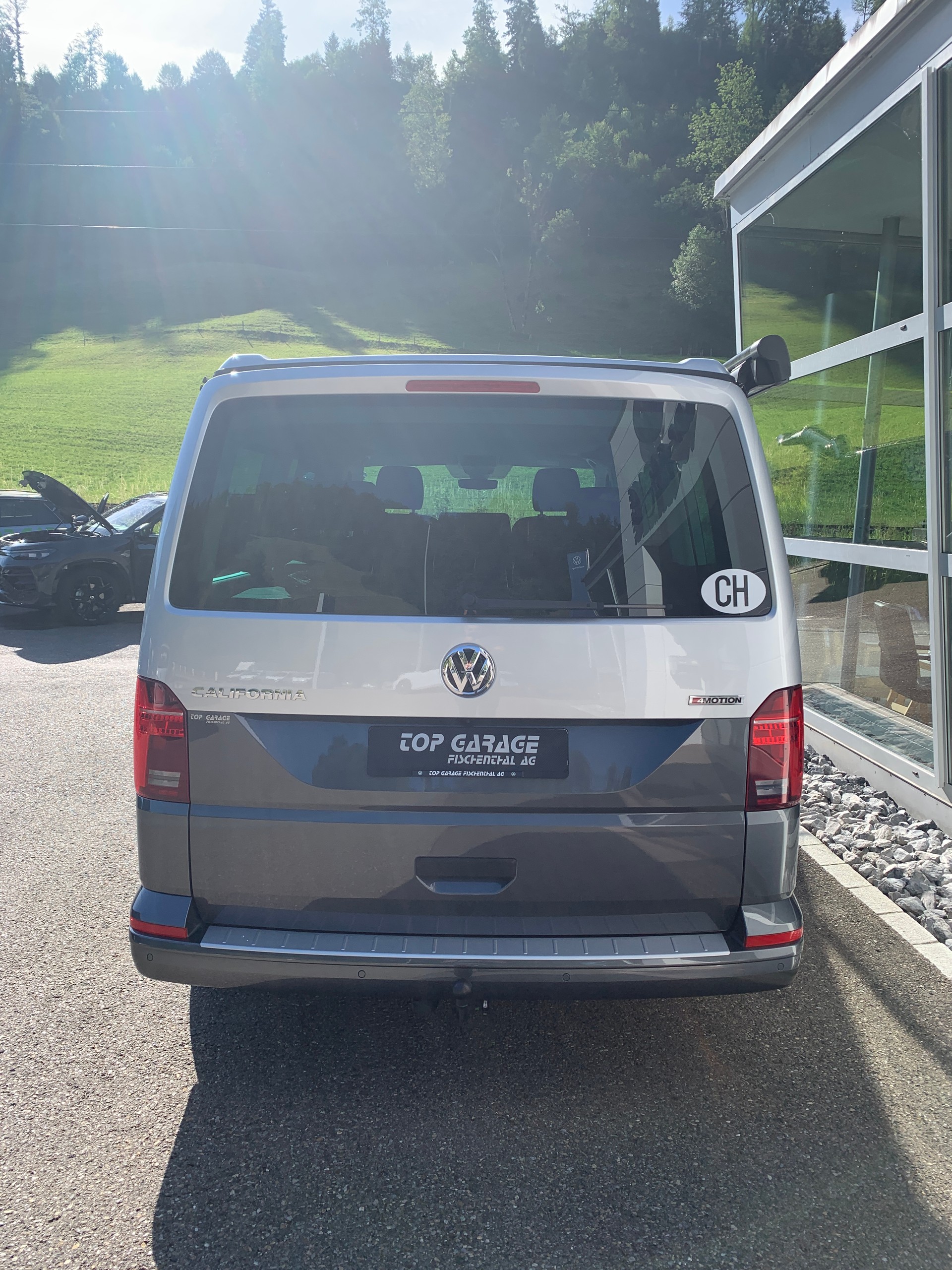 VW T6.1 California 2.0 TDI Beach Liberty 4Motion DSG-image-4