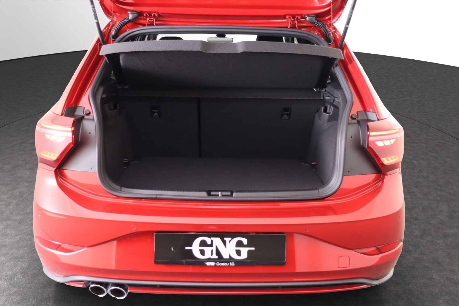 VW Polo 2.0 TSI GTI DSG-image-10