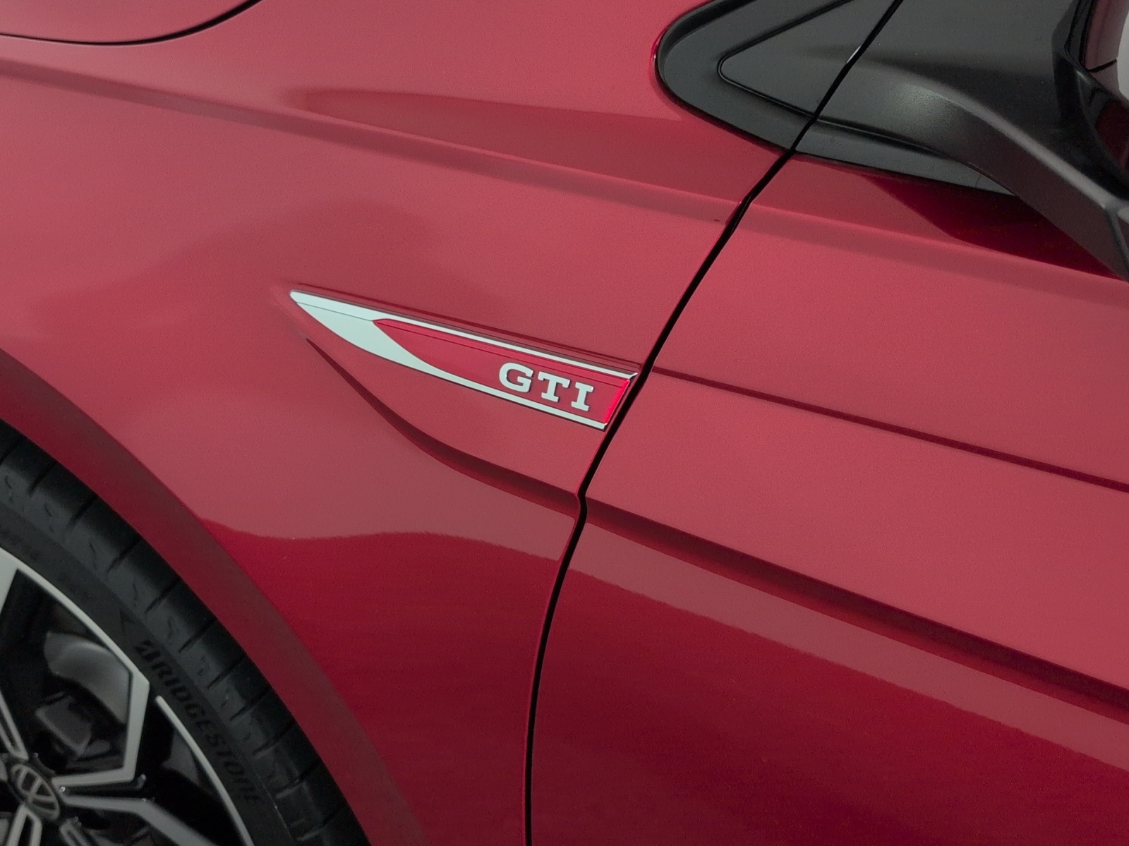 VW Polo 2.0 TSI GTI DSG-image-11