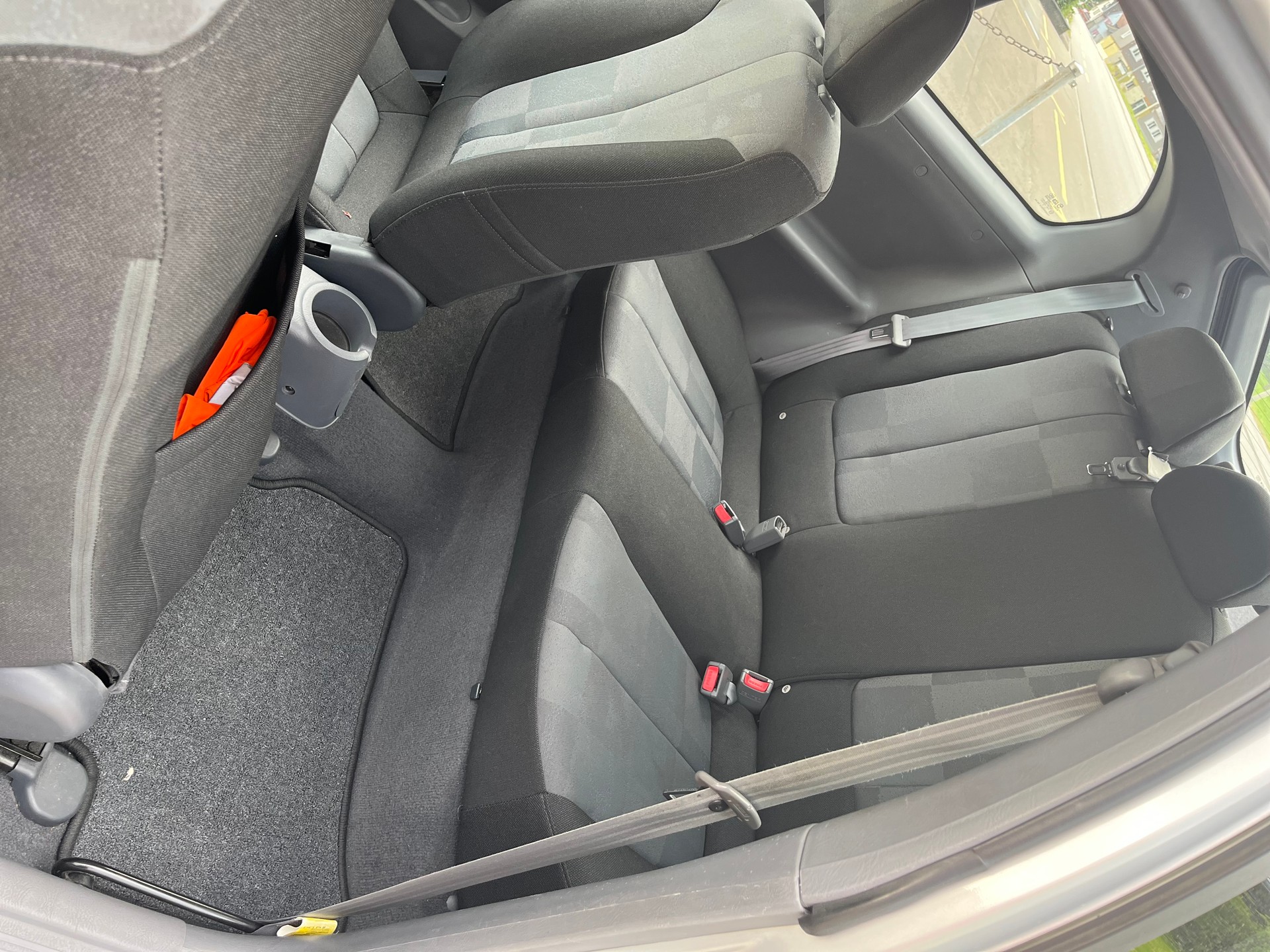 HYUNDAI 3 Türe mit Klimaanlage und mit Alufelge Handschaltung-image-14
