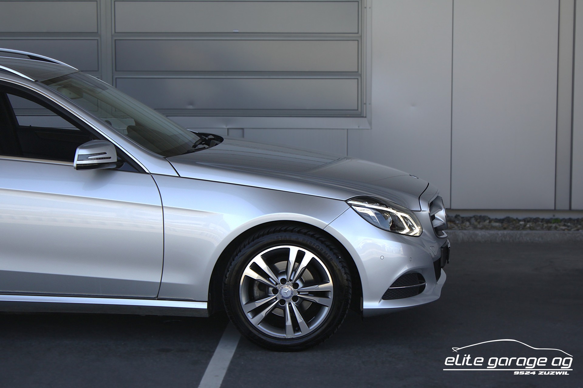 MERCEDES-BENZ E 200 Avantgarde 7G-Tronic-image-9