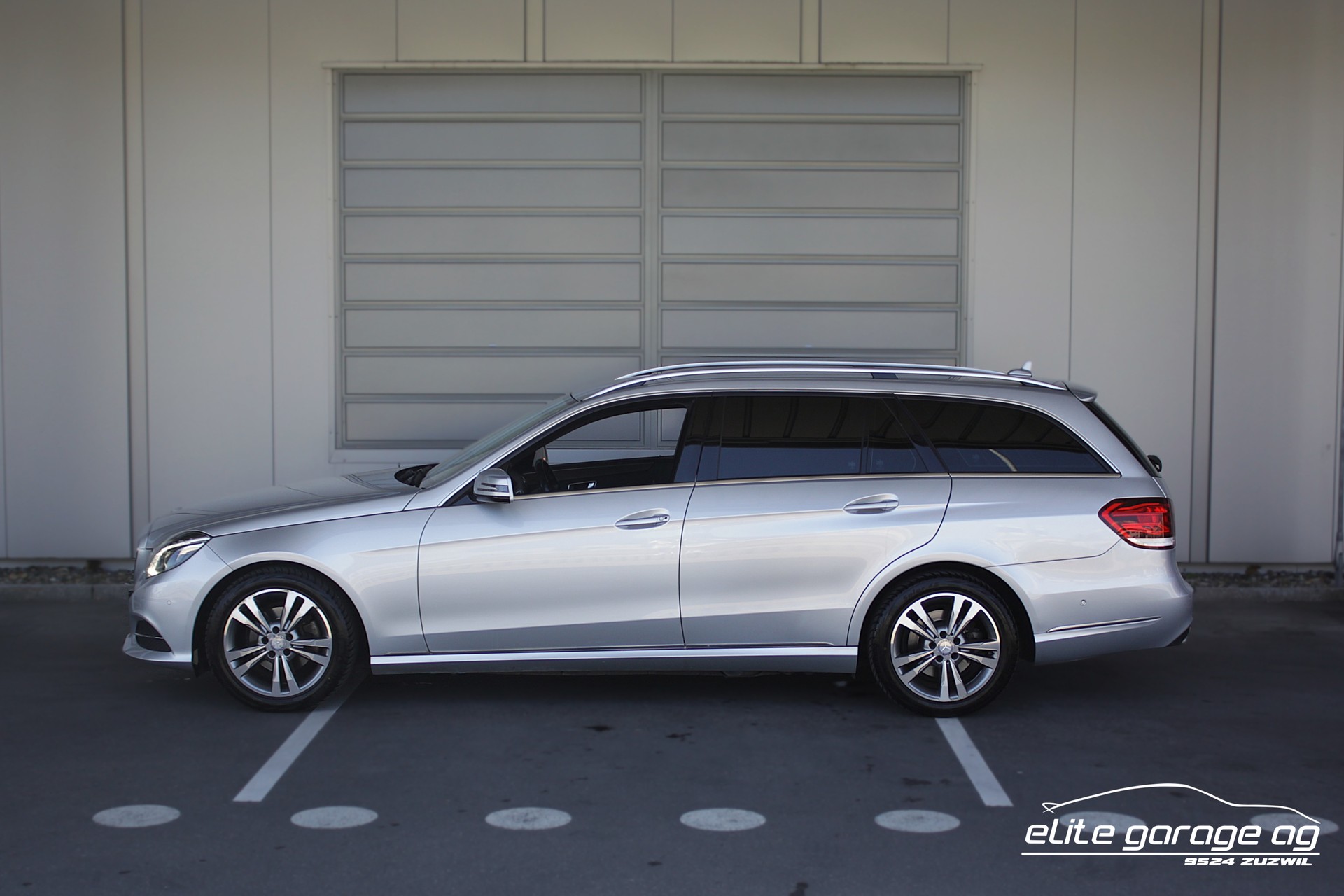 MERCEDES-BENZ E 200 Avantgarde 7G-Tronic-image-1