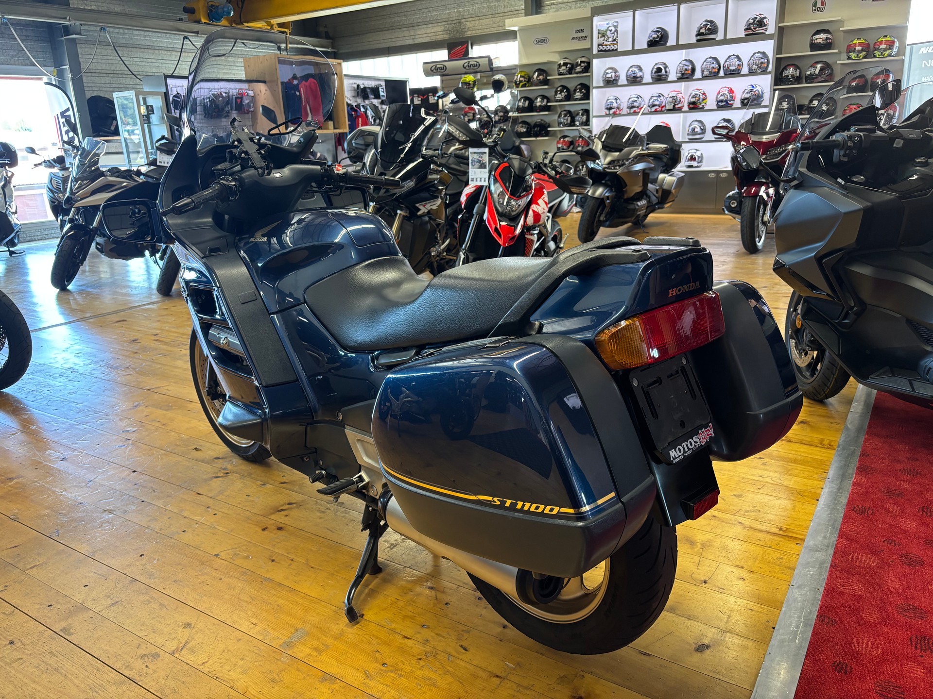 HONDA ST 1100 Pan-European-image-5