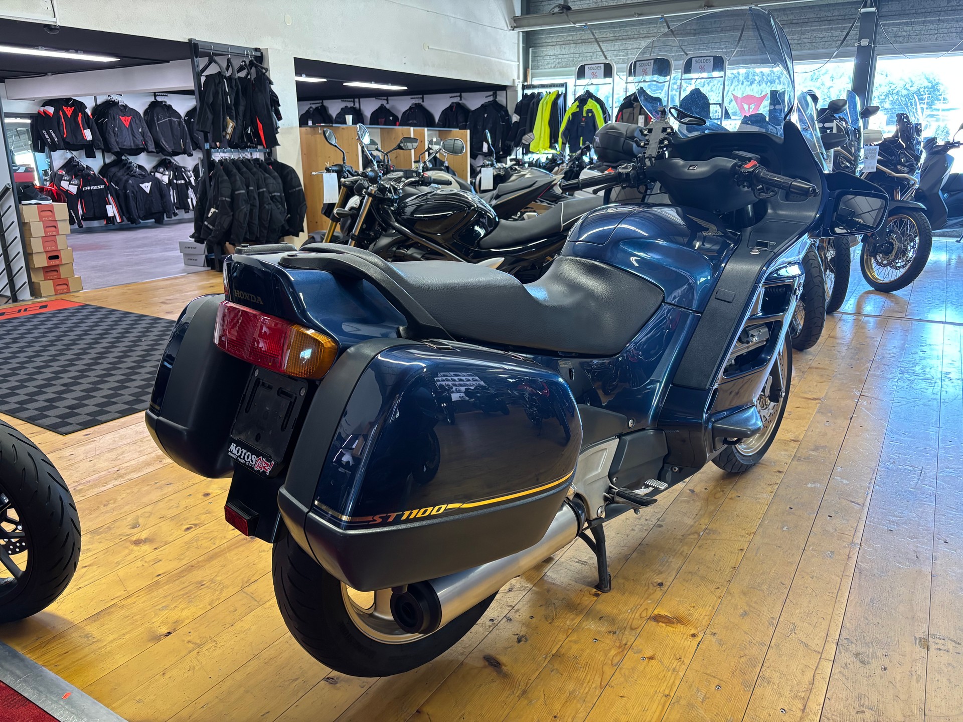 HONDA ST 1100 Pan-European-image-4