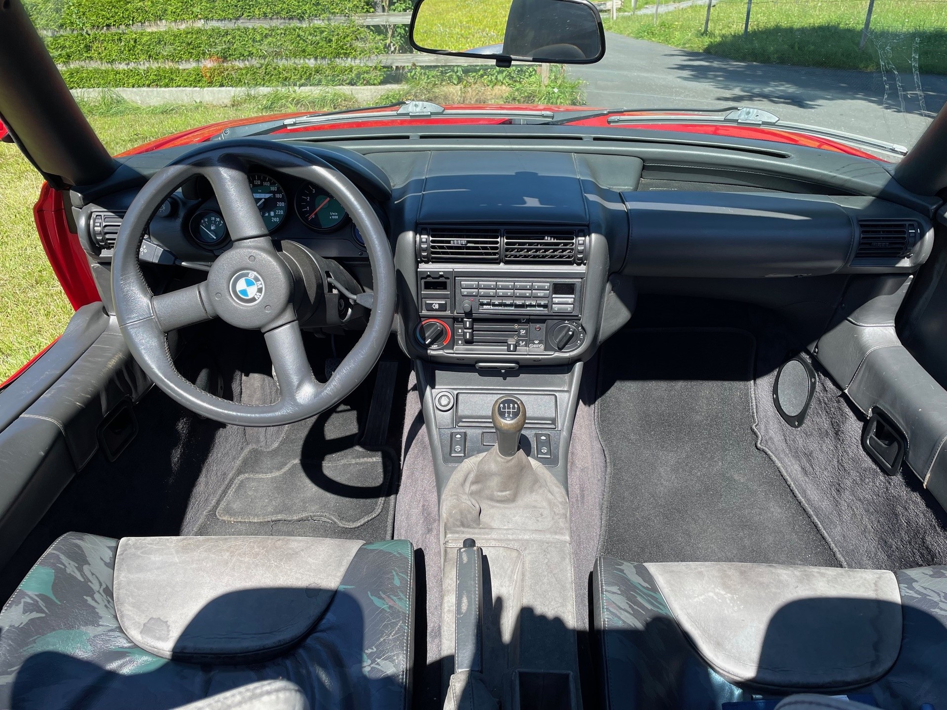 BMW Z1-image-5