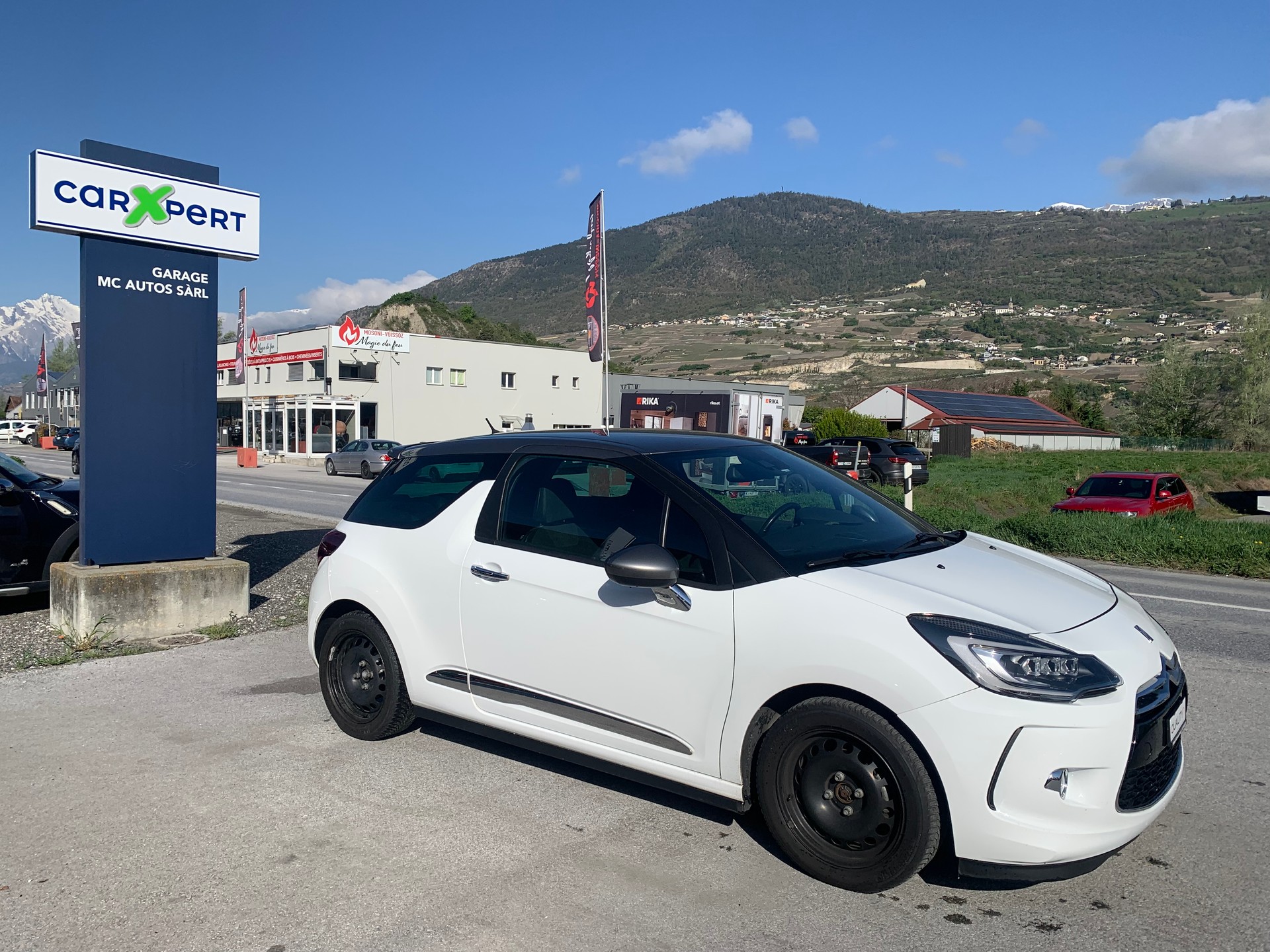 DS AUTOMOBILES DS3 1.6 16V BlueHDi Sport Chic Plus-image-9