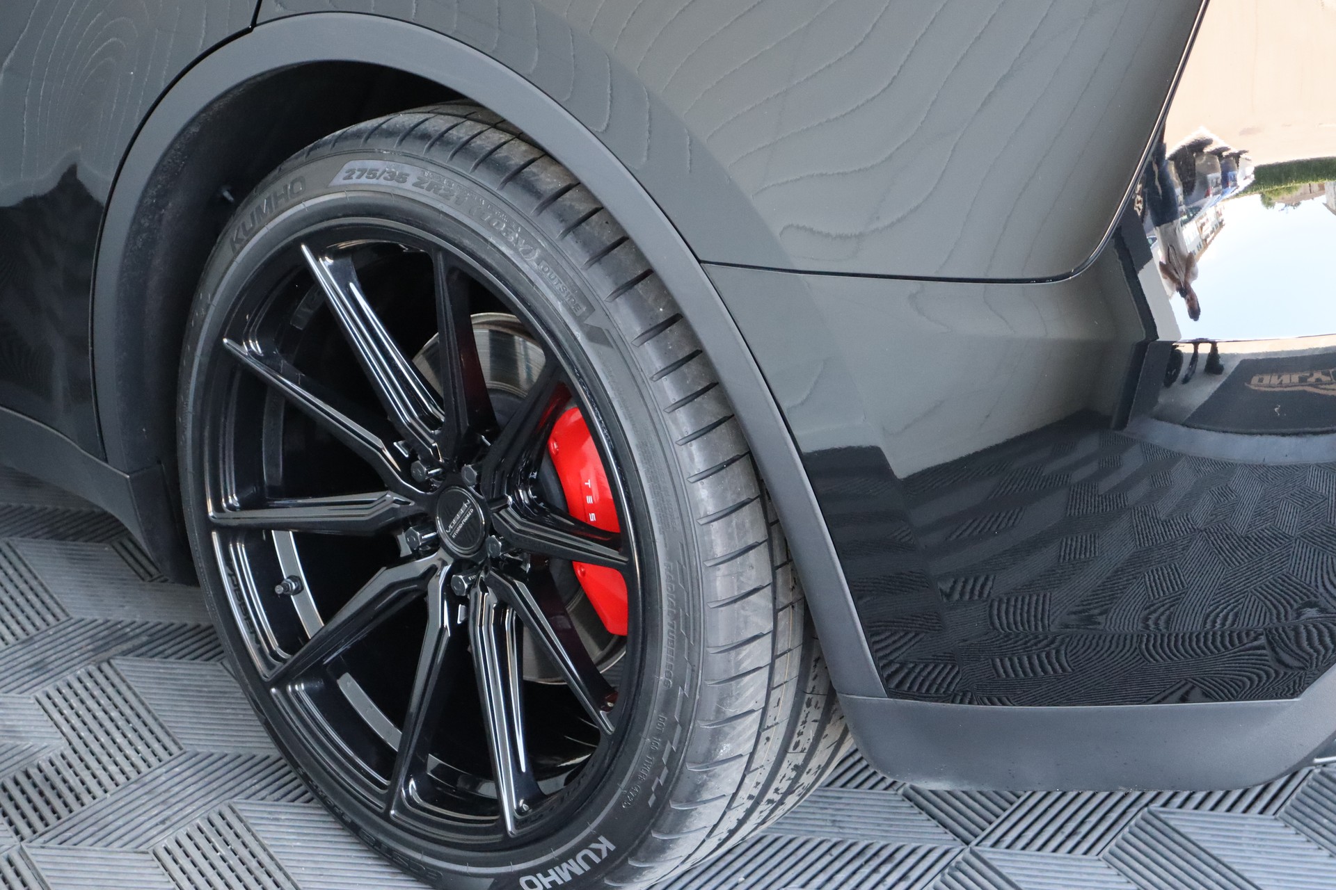 TESLA Model Y Performance-image-28
