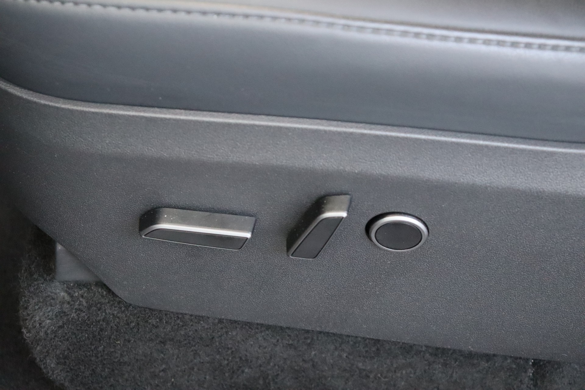 TESLA Model Y Performance-image-17