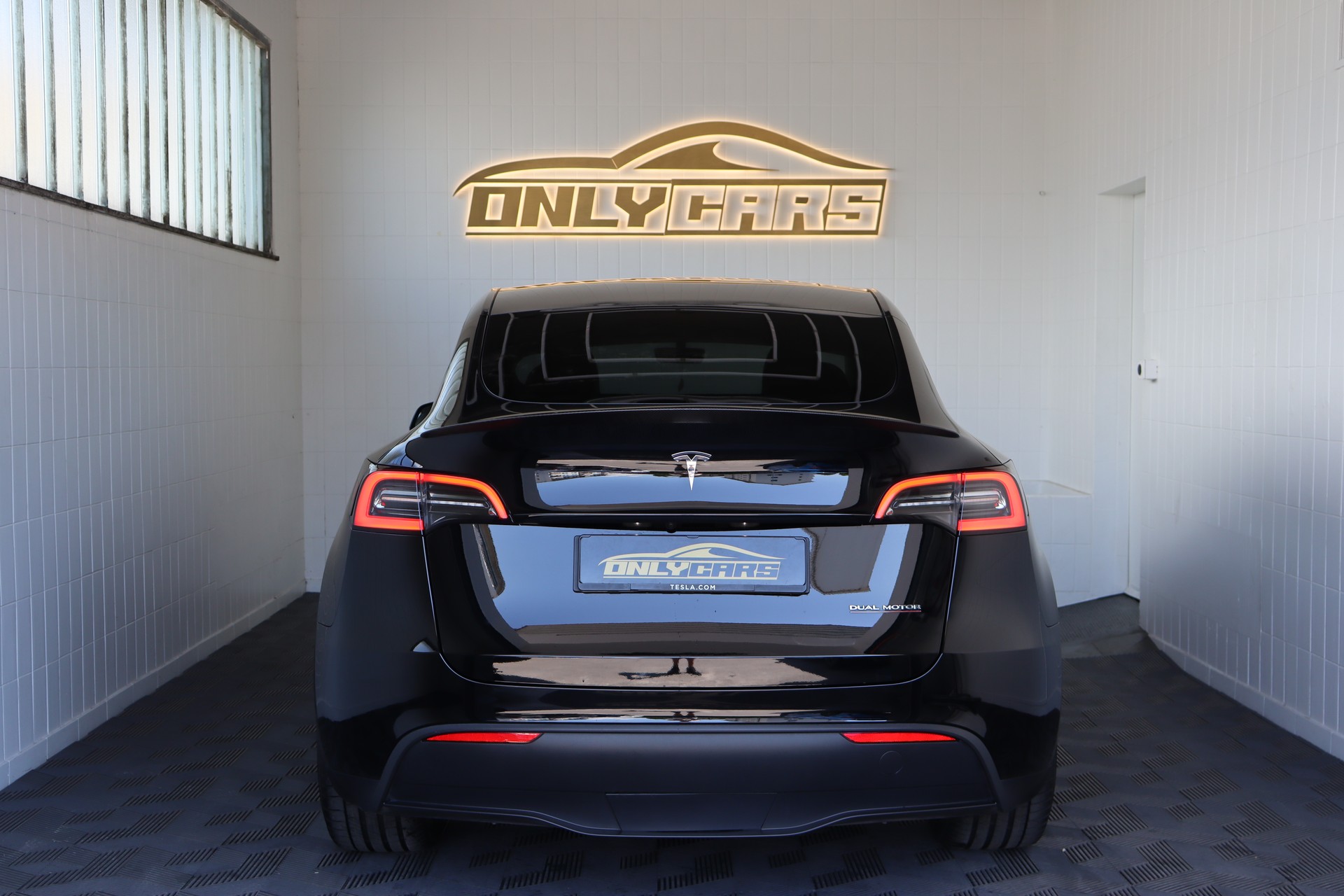 TESLA Model Y Performance-image-7