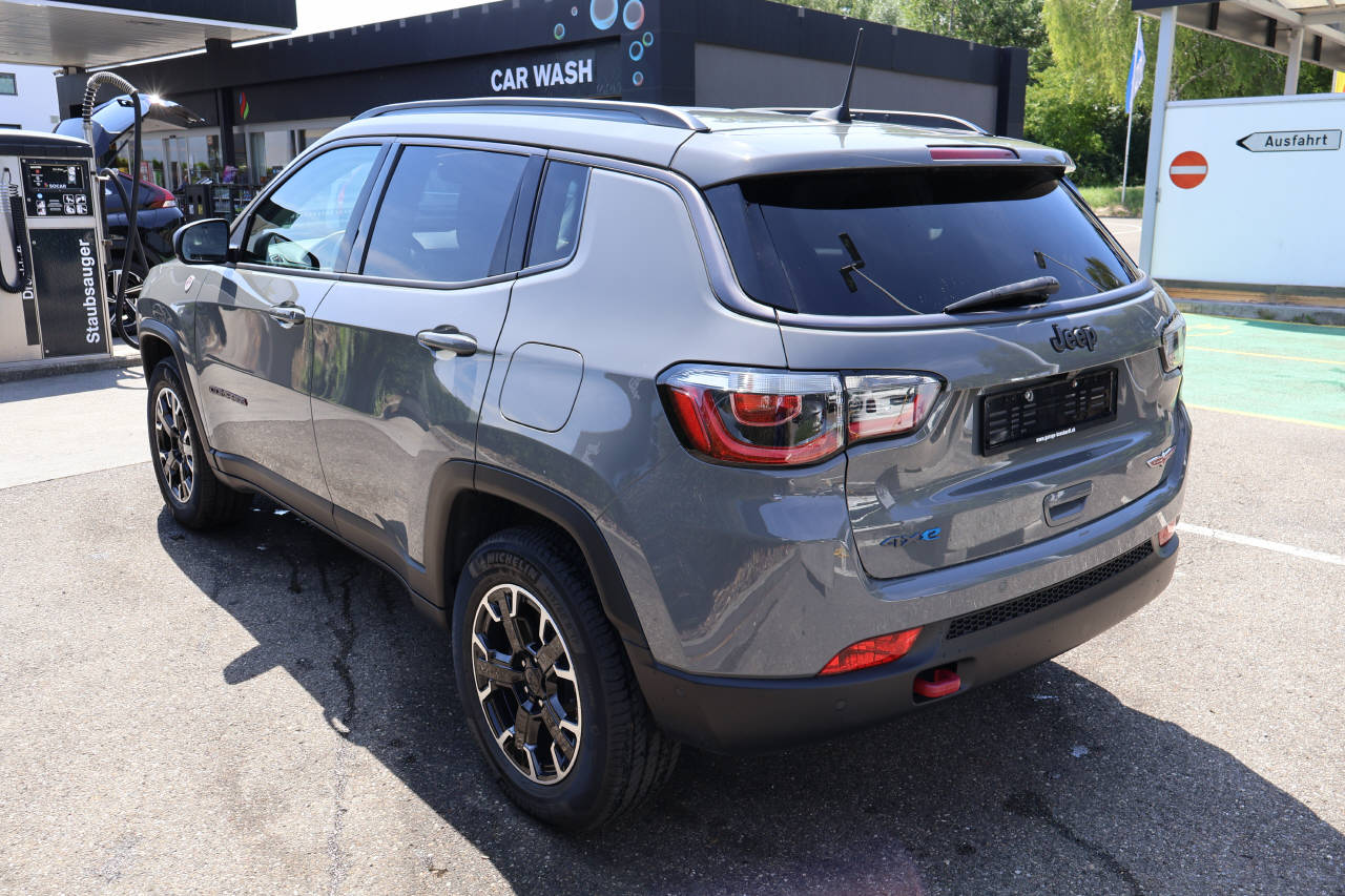 JEEP Compass 1.3 Trailhawk 4xe-image-5