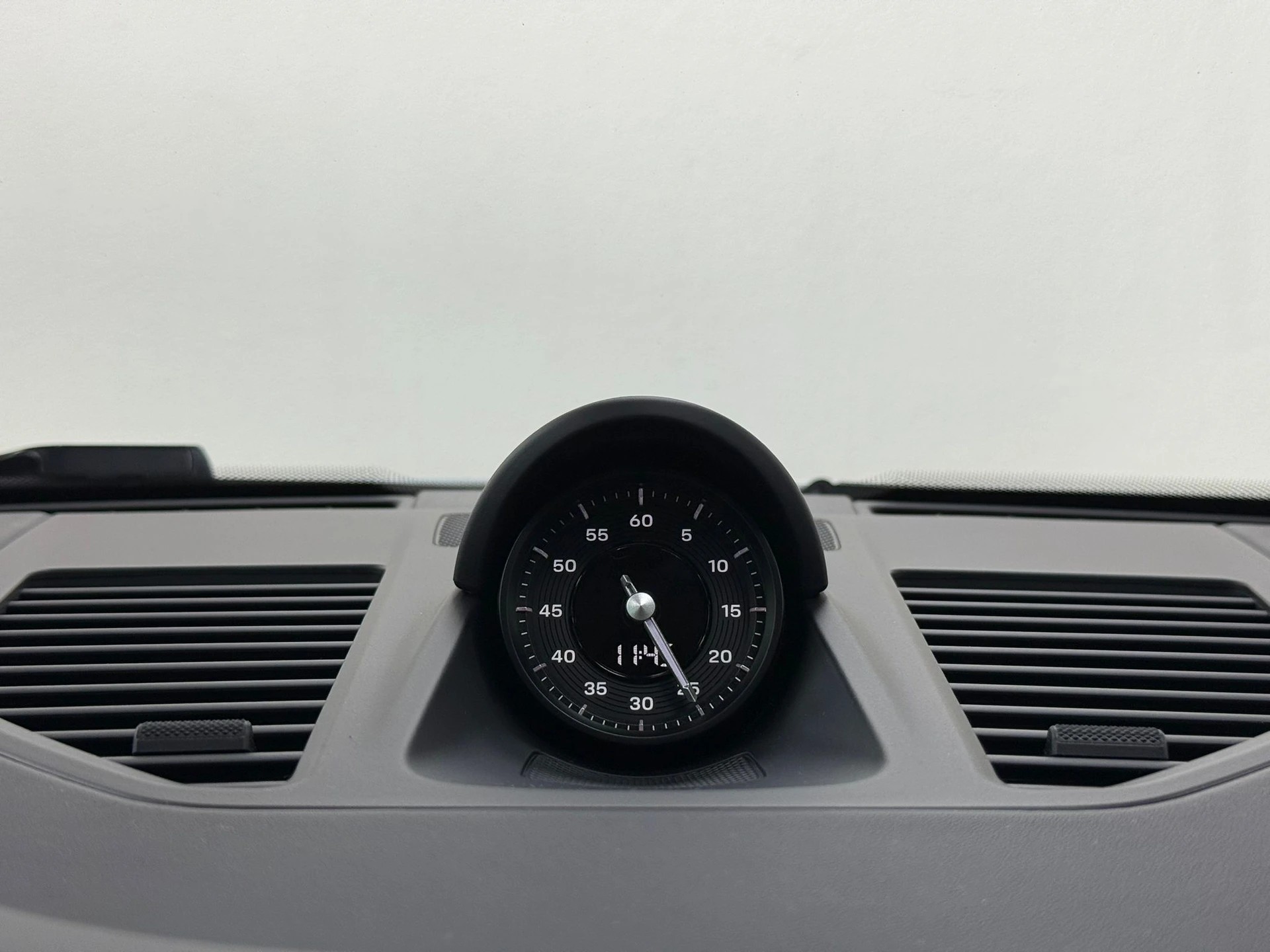 PORSCHE 911 Carrera S PDK-image-27