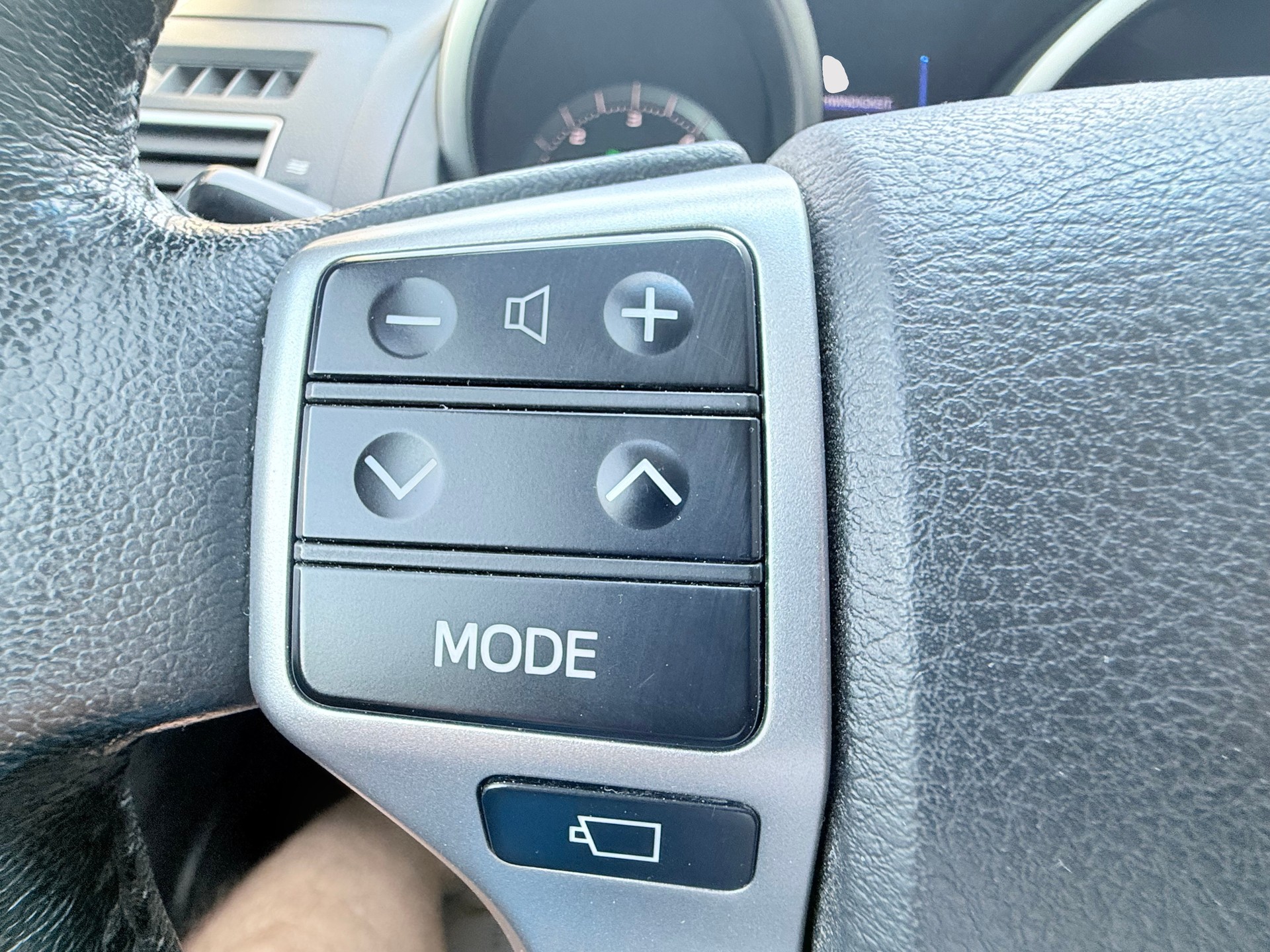 TOYOTA Land Cruiser 2.8TD Sol Premium Automat-image-27