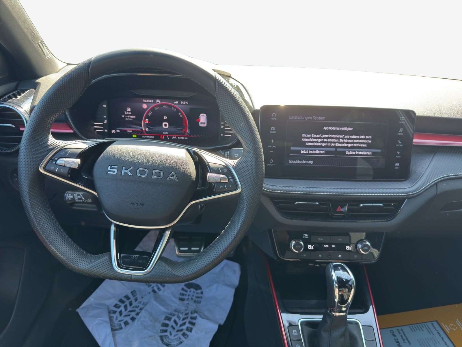 SKODA Fabia 1.5 TSI Monte Carlo DSG-image-8