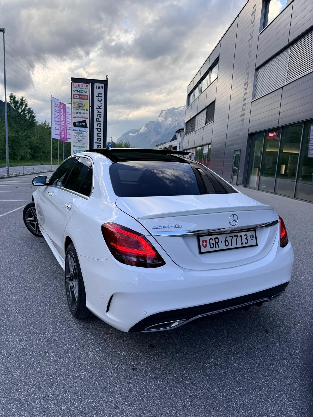 MERCEDES-BENZ C 220 d Swiss Star 4Matic 9G-Tronic-image-9