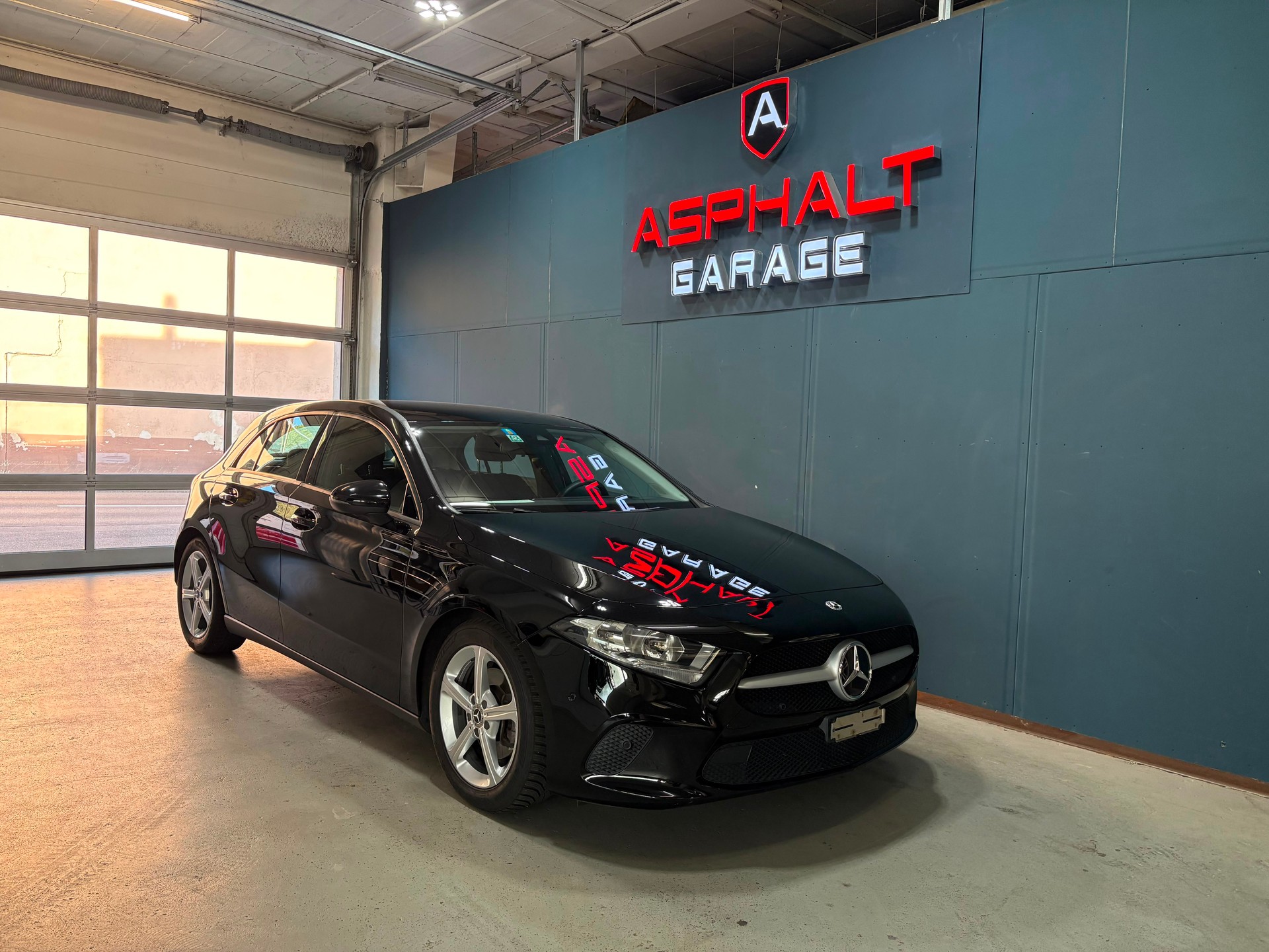MERCEDES-BENZ A 200-image-1