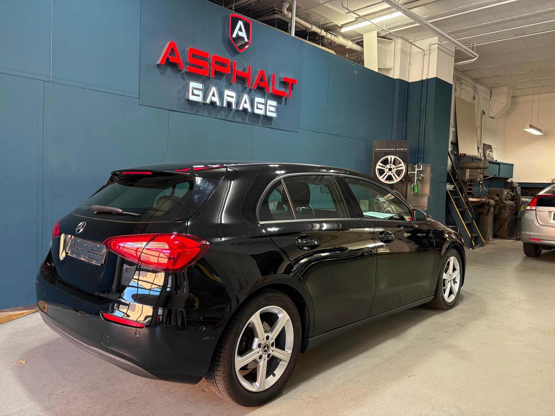 MERCEDES-BENZ A 200-image-3