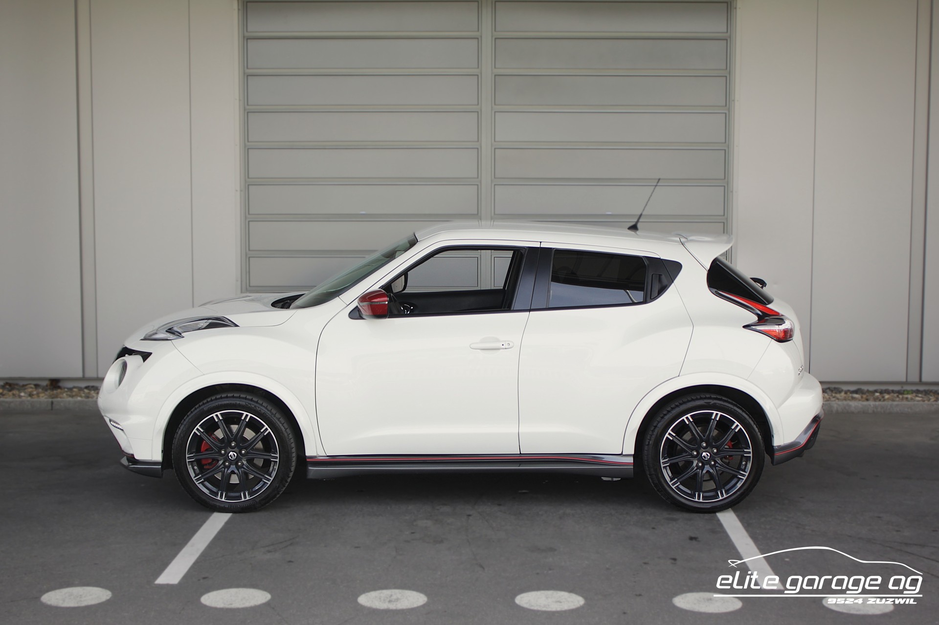 NISSAN Juke 1.6 DIG-T Nismo RS 4x4 Xtronic M-CVT-image-1