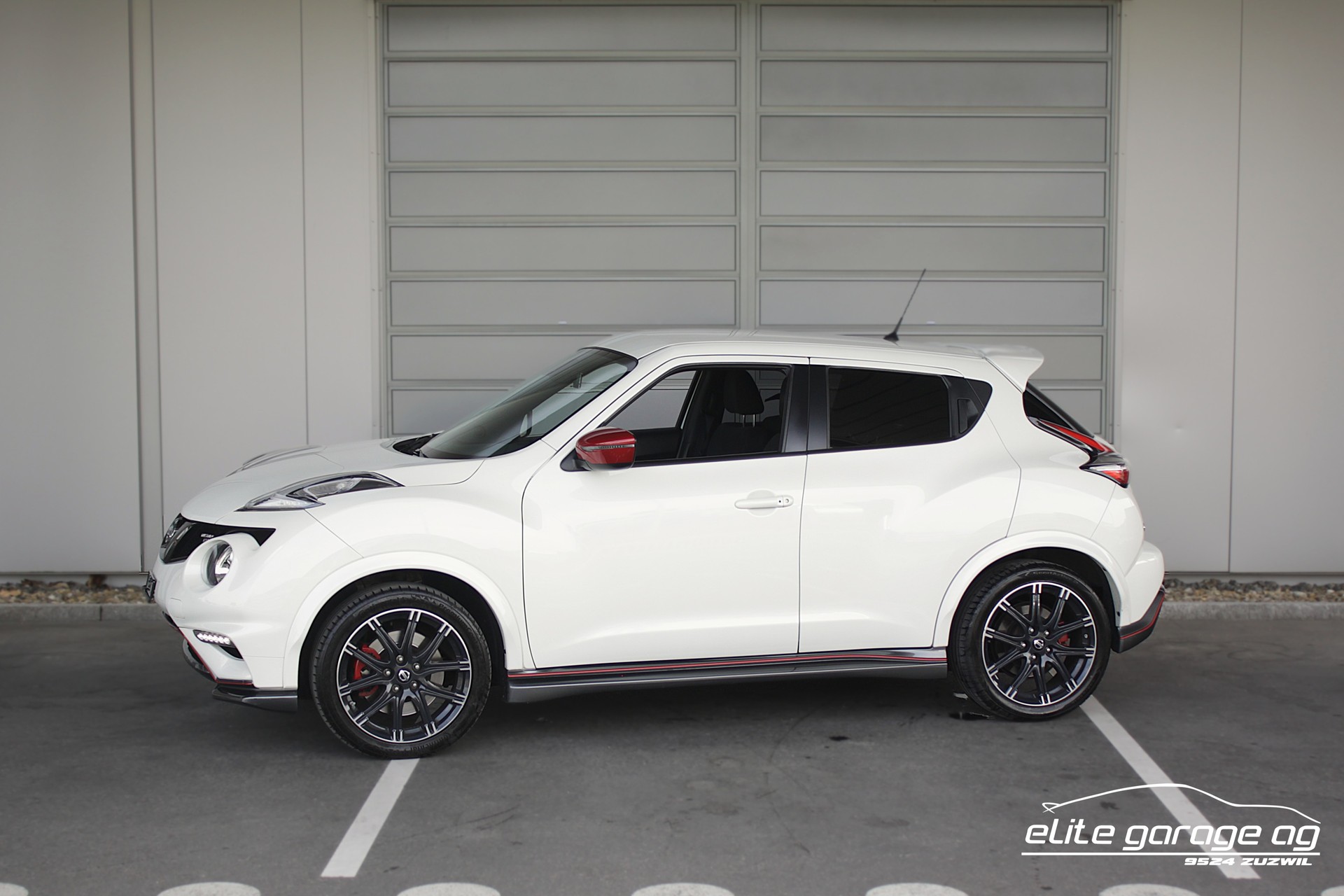 NISSAN Juke 1.6 DIG-T Nismo RS 4x4 Xtronic M-CVT-image-0
