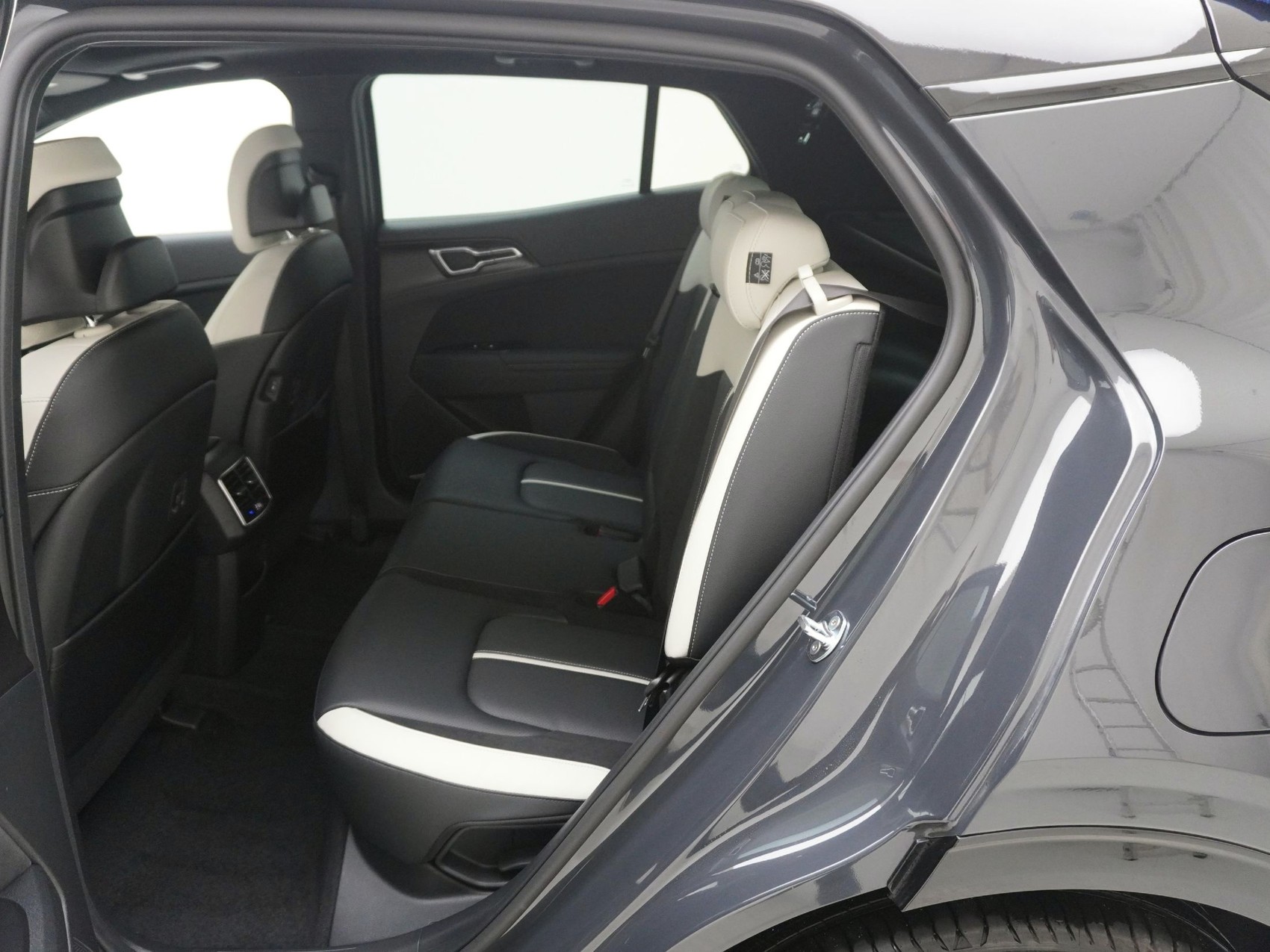 KIA Sportage 1.6 T-GDi PHEV GT-Line 4x4-image-14