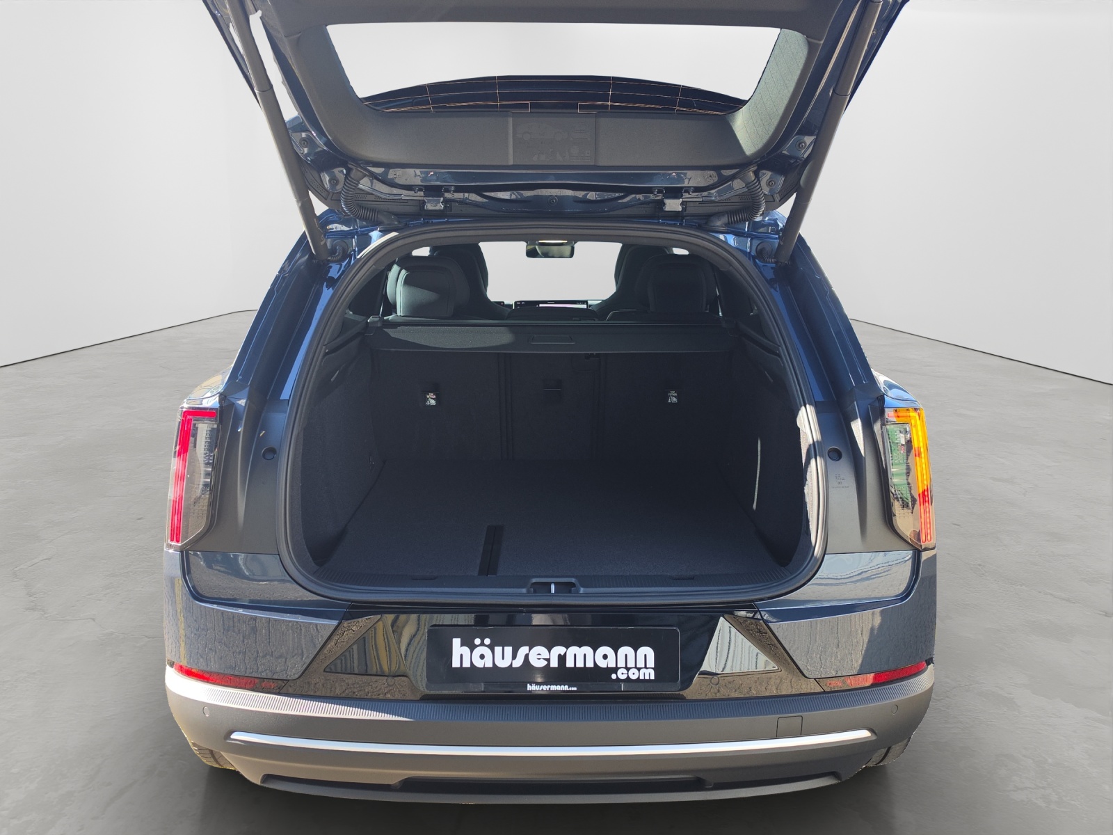 VOLVO EX60 Twin Ultra AWD-image-5