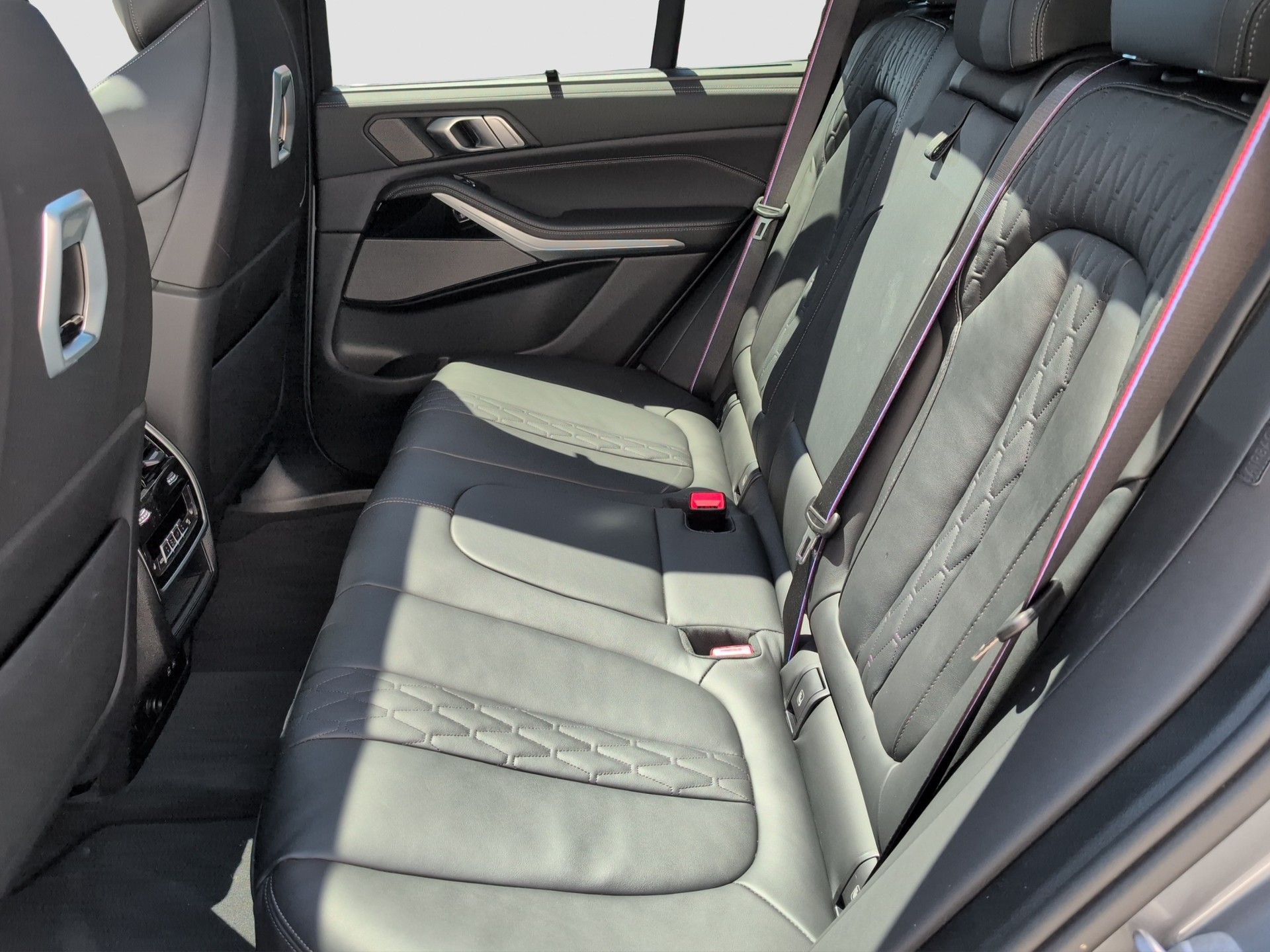 BMW X5 xDrive 48V 30d M Sport Pro Steptronic-image-11