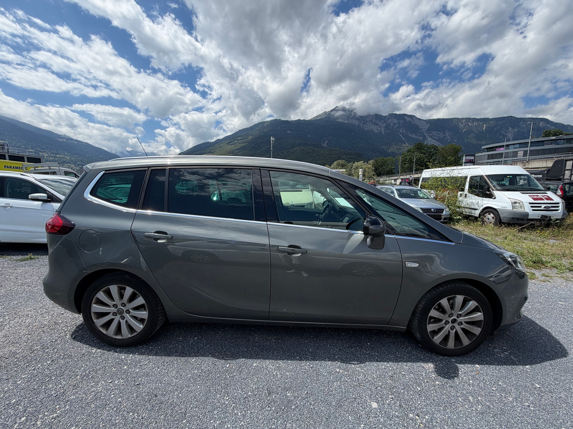OPEL Zafira 1.6i Turbo Excellence Automatic-image-4