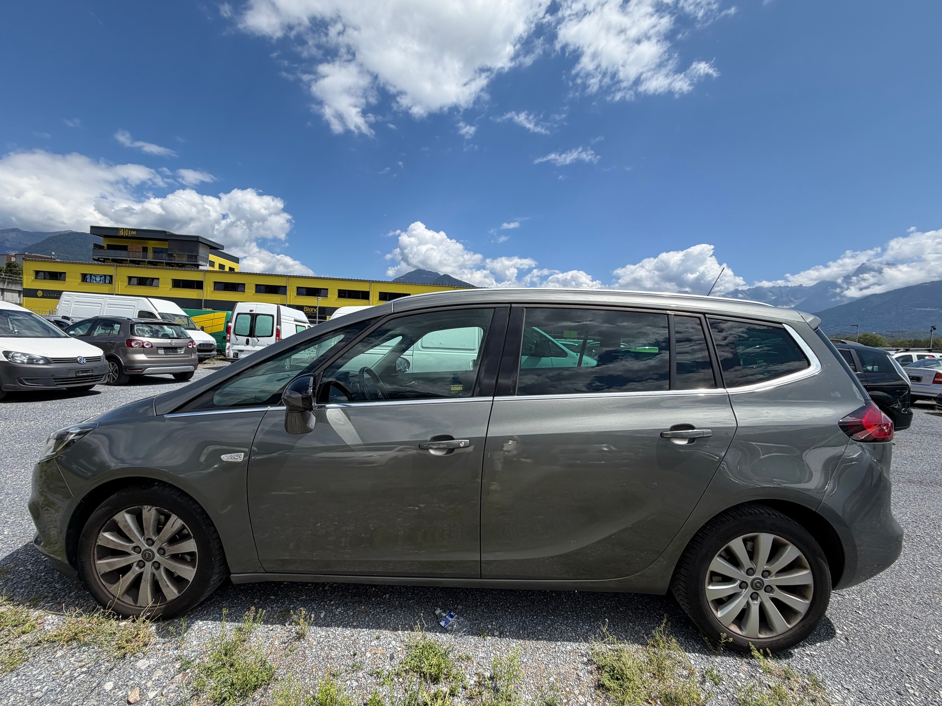OPEL Zafira 1.6i Turbo Excellence Automatic-image-8