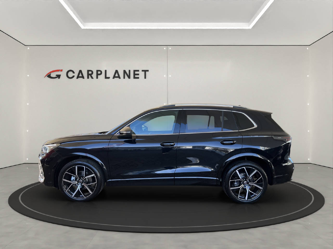 VW Tiguan 1.5 TSI R-Line DSG-image-1