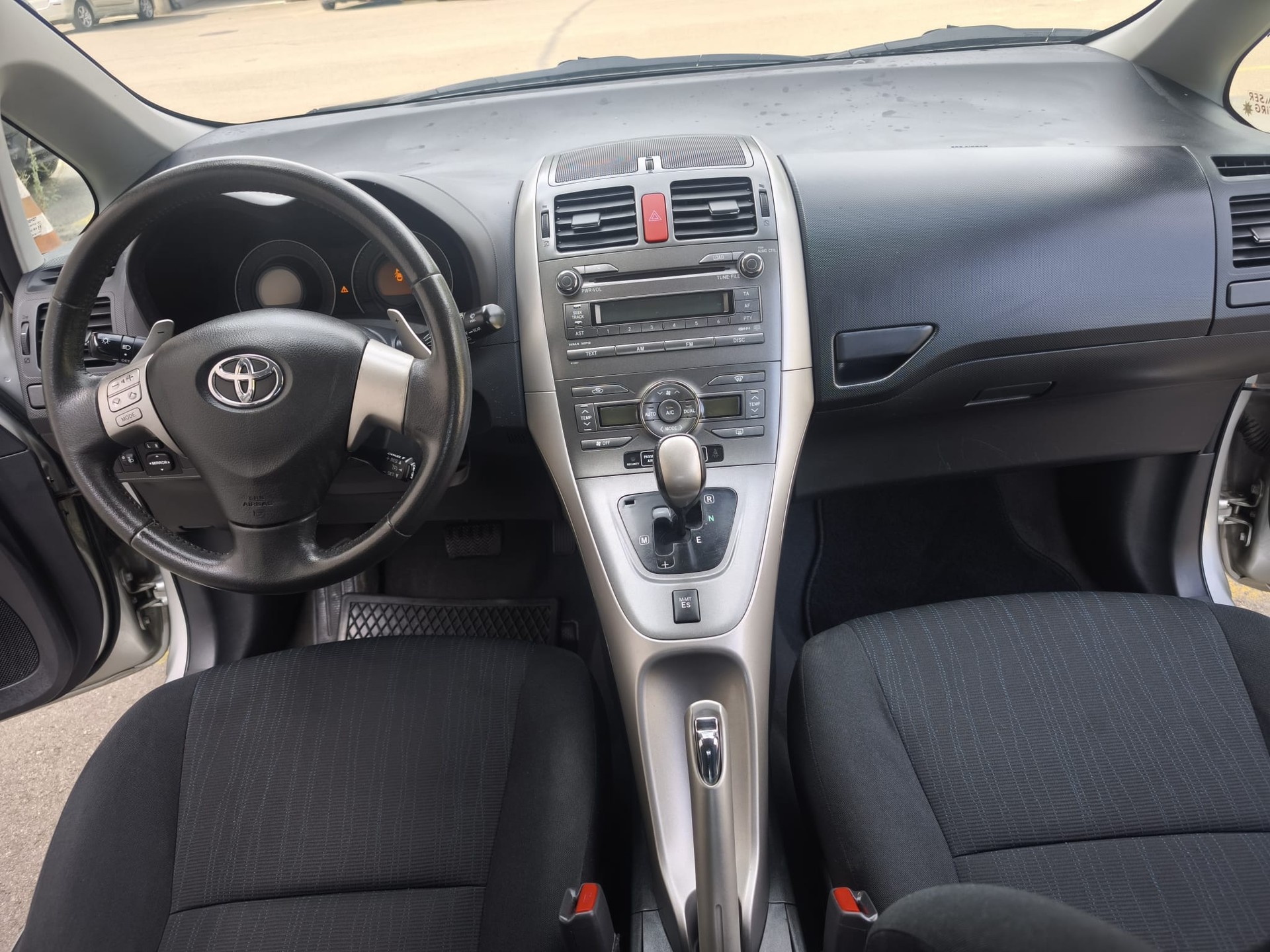 TOYOTA Auris 1.6 Style MultiMode-image-9