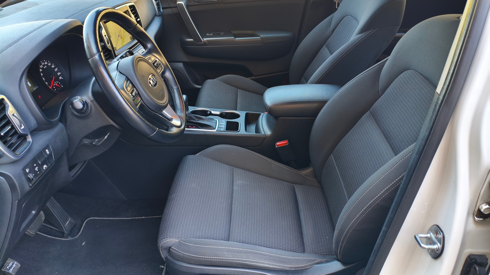 KIA Sportage 1.6 T-GDi Trend 4WD Automat-image-10