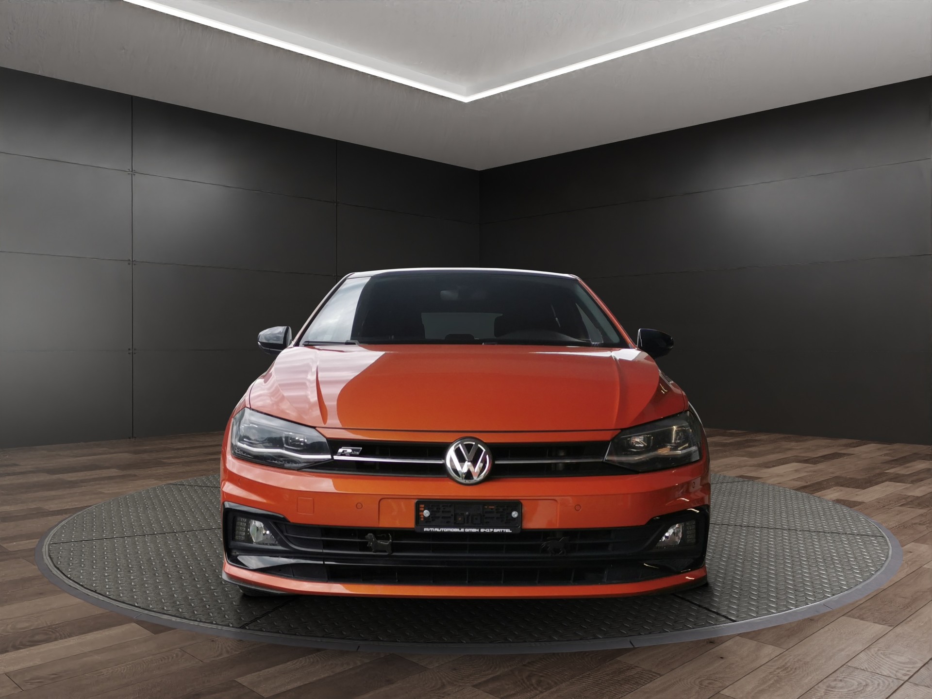 VW Polo 1.0 TSI BMT Highline R-Line DSG-showroom-element-2
