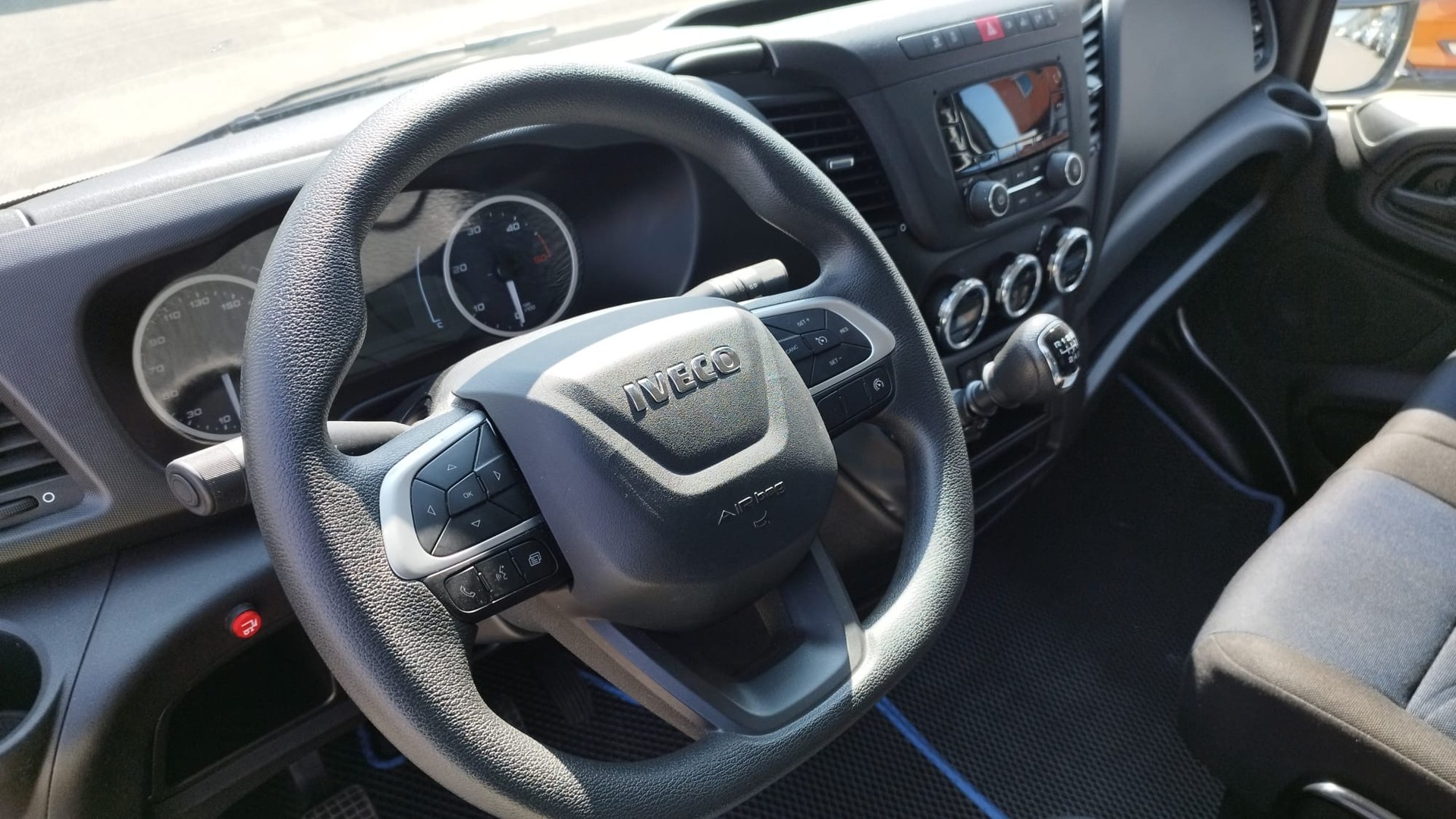 IVECO 35 S 14H-image-13