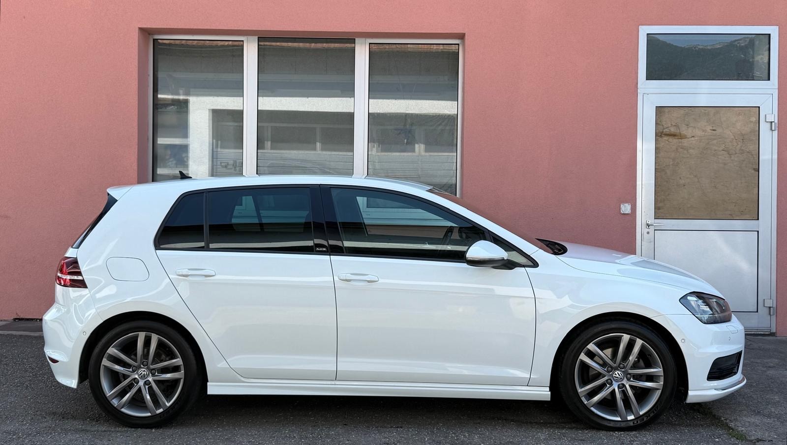 VW Golf 1.4 TSI Allstar R-Line DSG-image-1