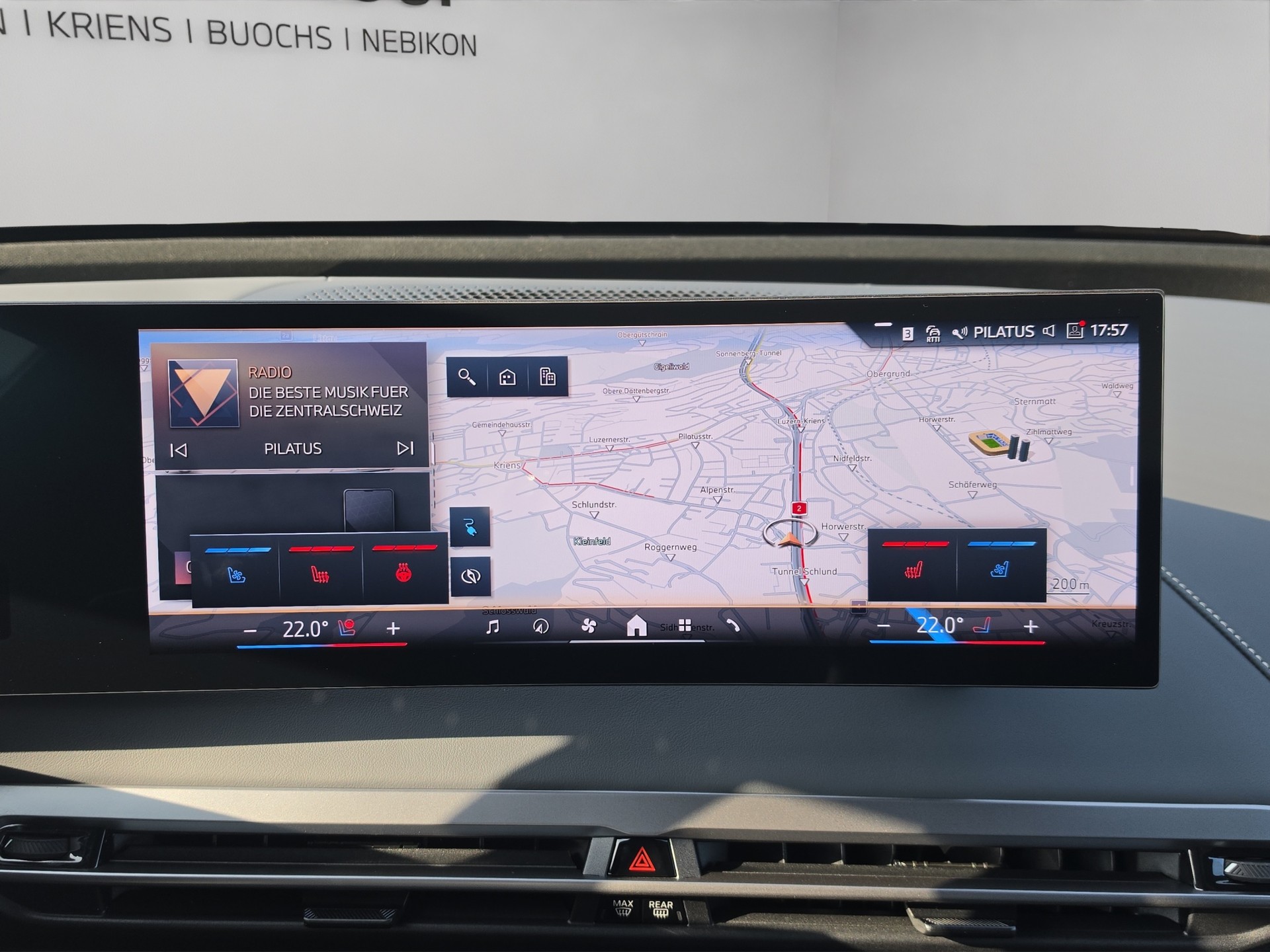 BMW iX xDrive60 M Sport Pro-image-15