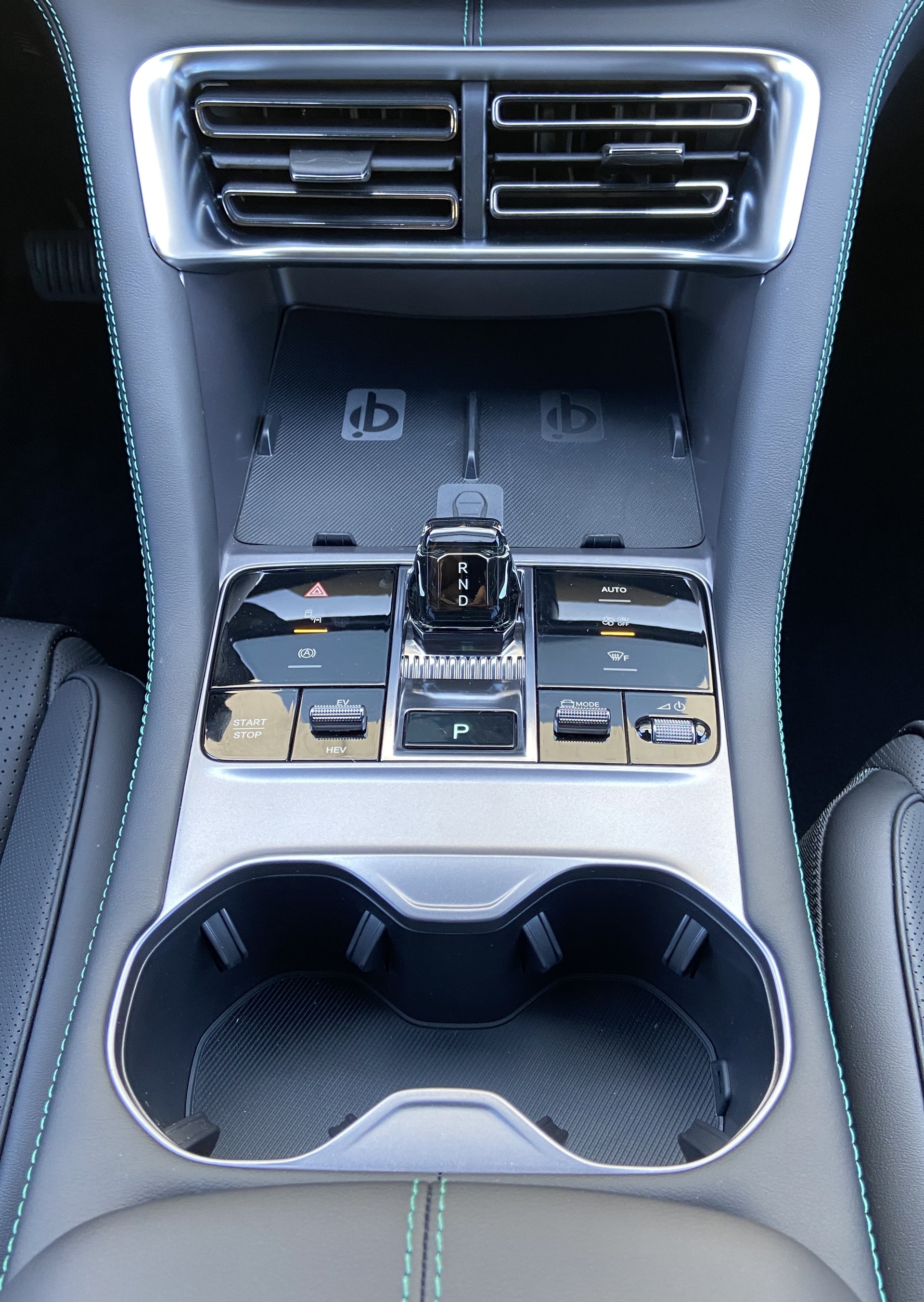 BYD Seal U DM-i Design AWD-image-13